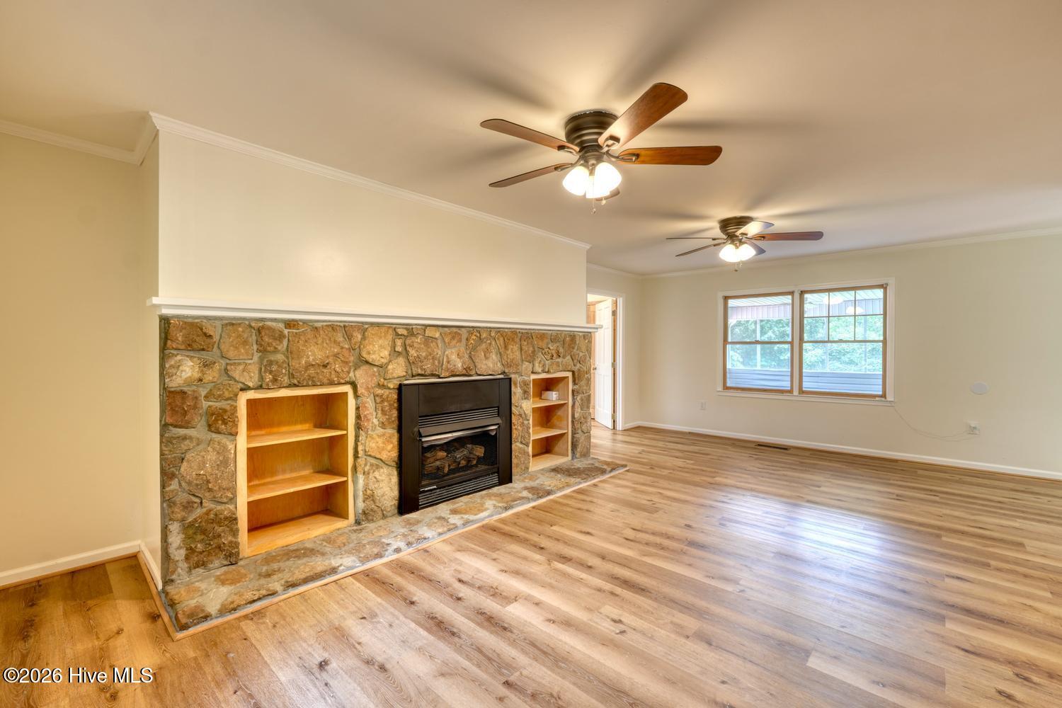 151 Sharp Top Circle Property Photo 13
