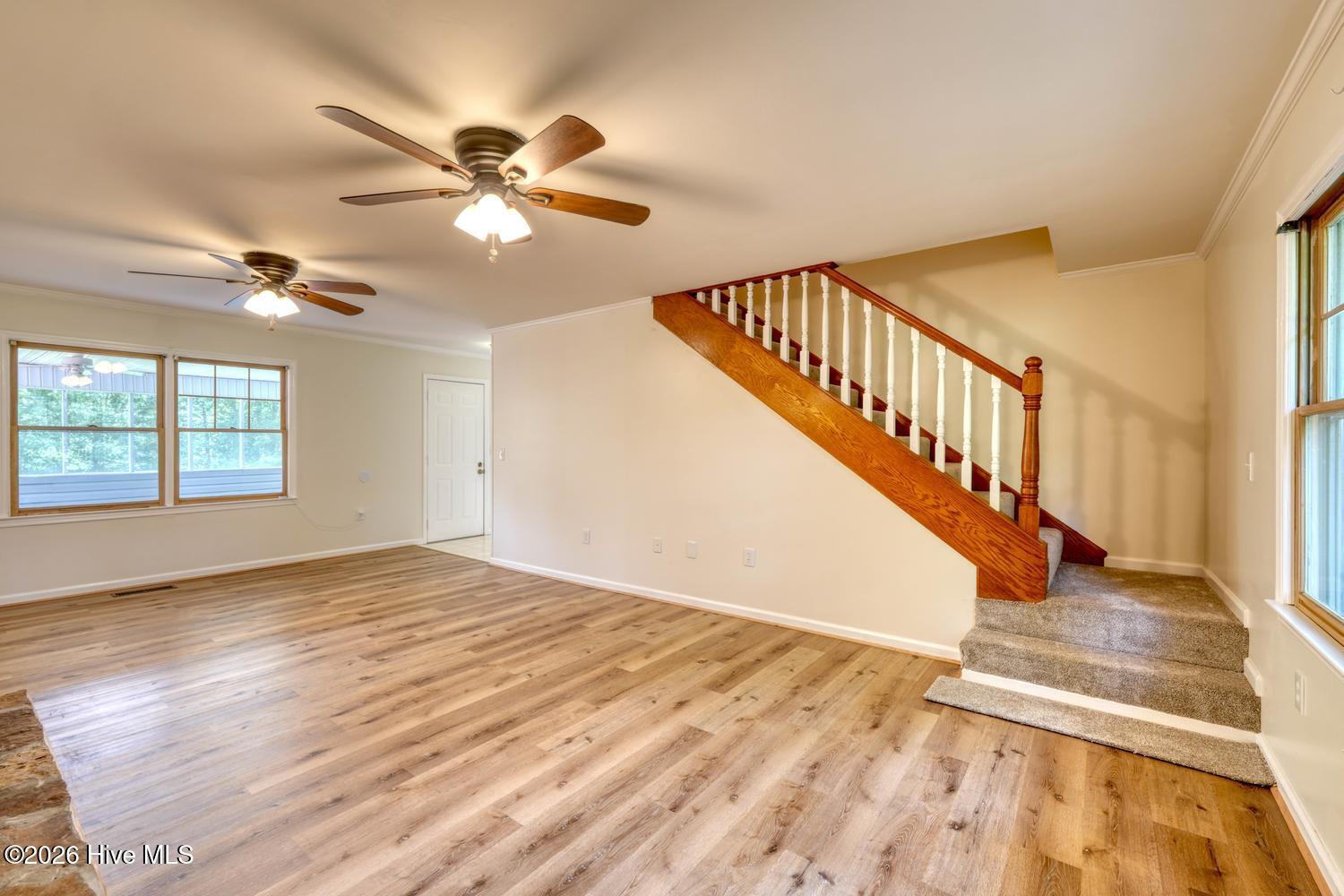 151 Sharp Top Circle Property Photo 14