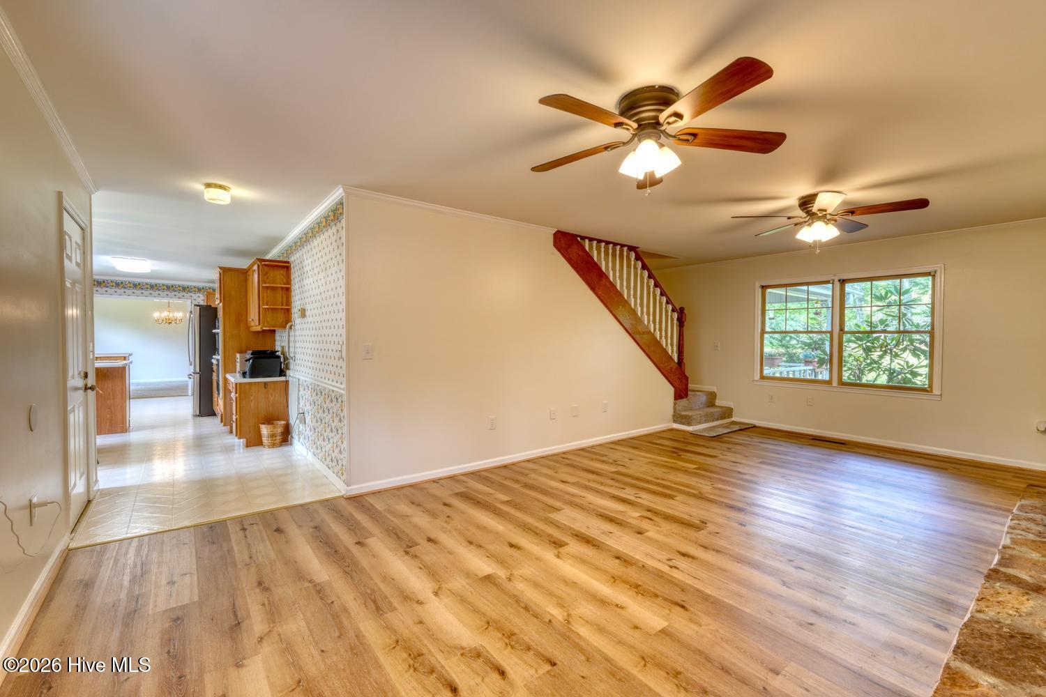 151 Sharp Top Circle Property Photo 15