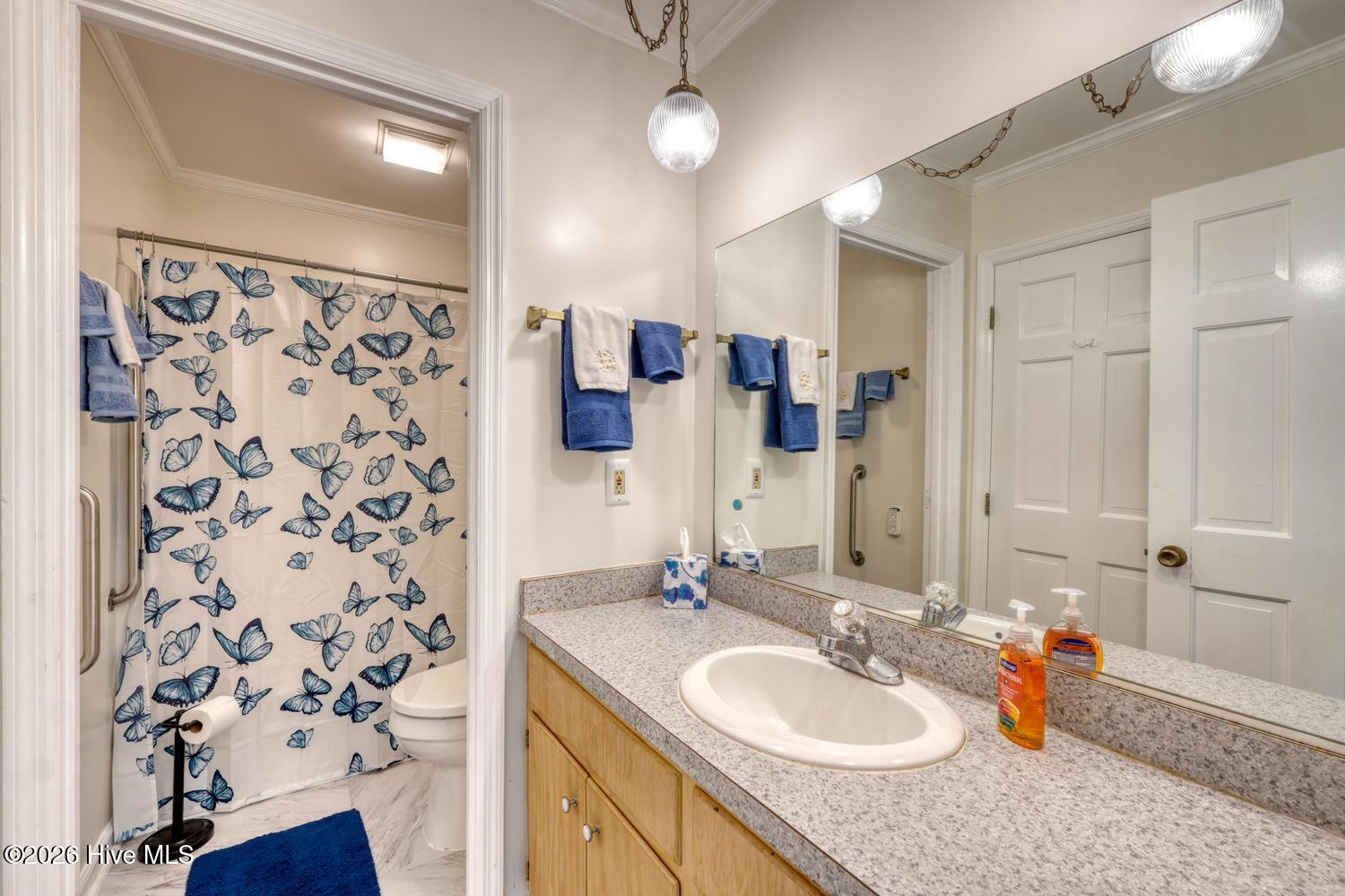 151 Sharp Top Circle Property Photo 28