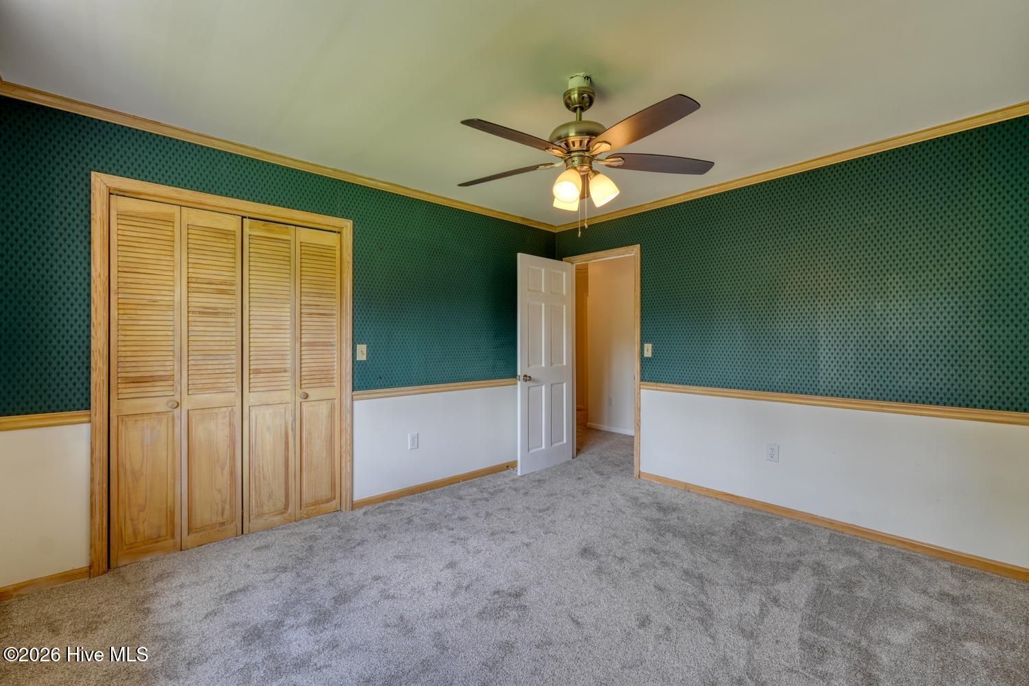 151 Sharp Top Circle Property Photo 34