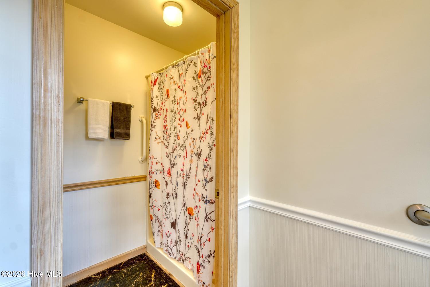 151 Sharp Top Circle Property Photo 38