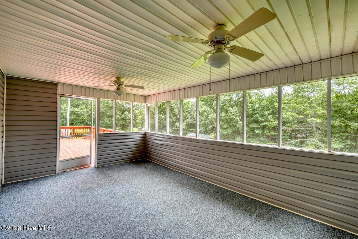 151 Sharp Top Circle Property Photo 41