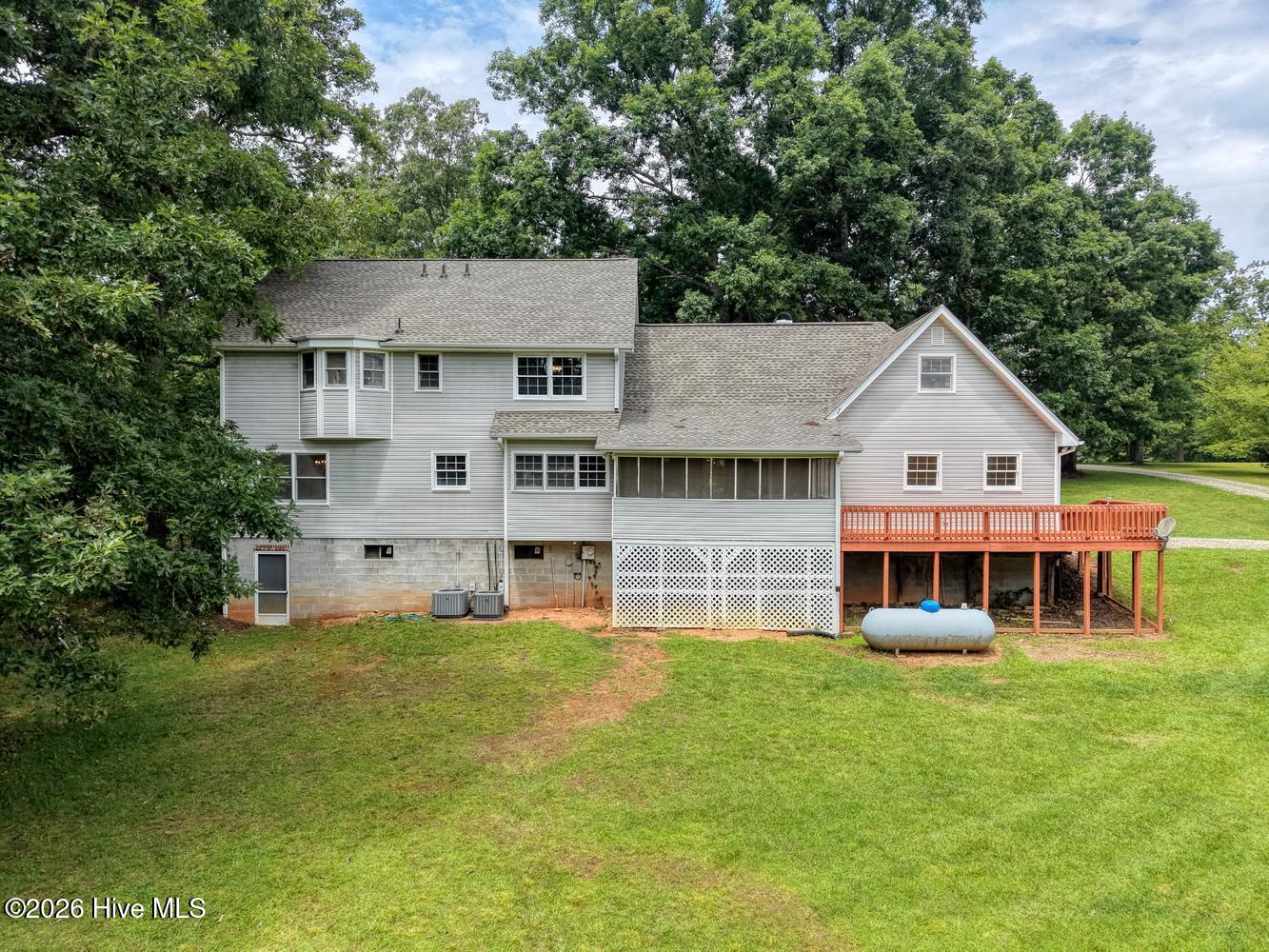 151 Sharp Top Circle Property Photo 45