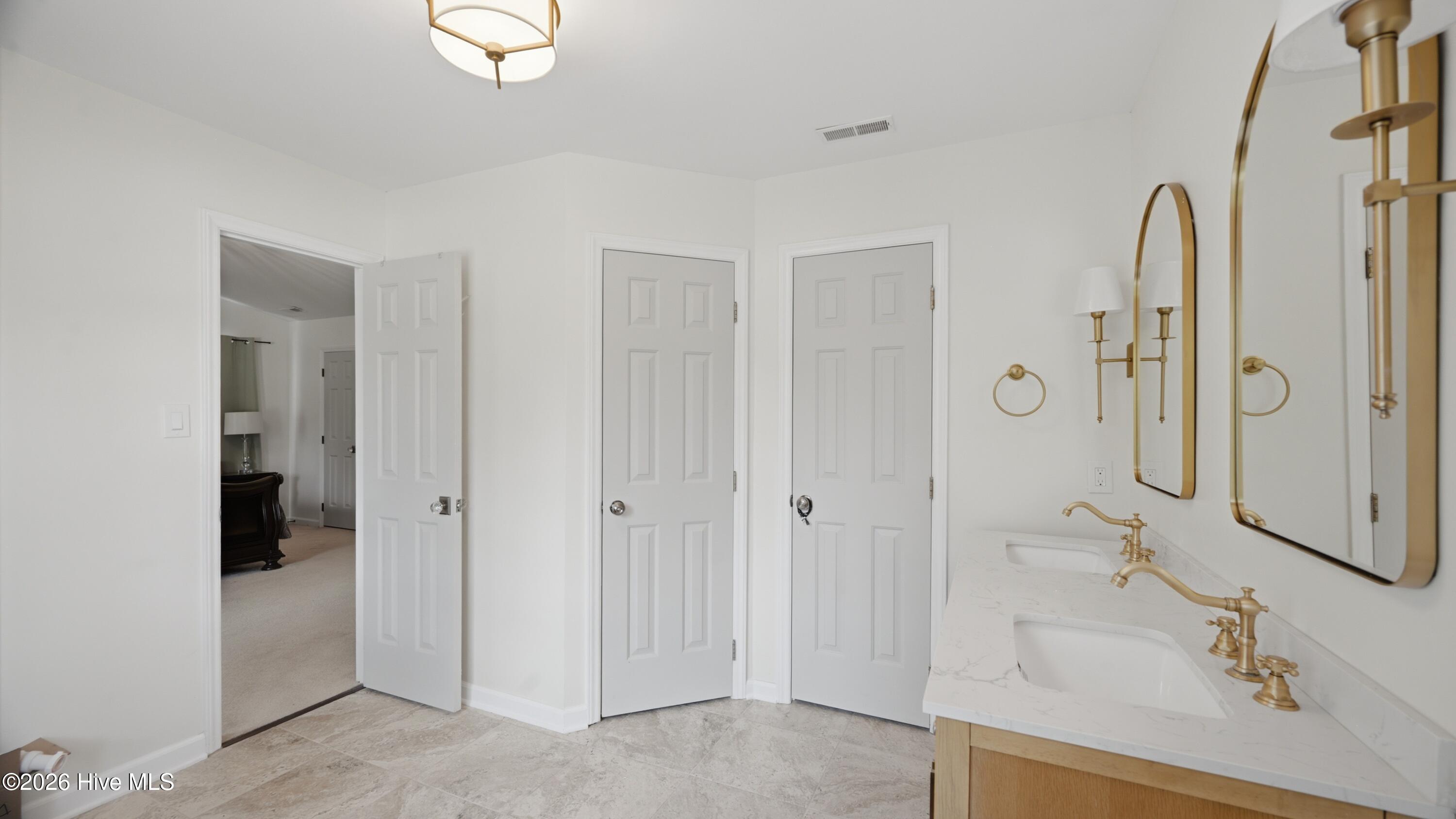 608 Marsh Grass Drive Property Photo 16