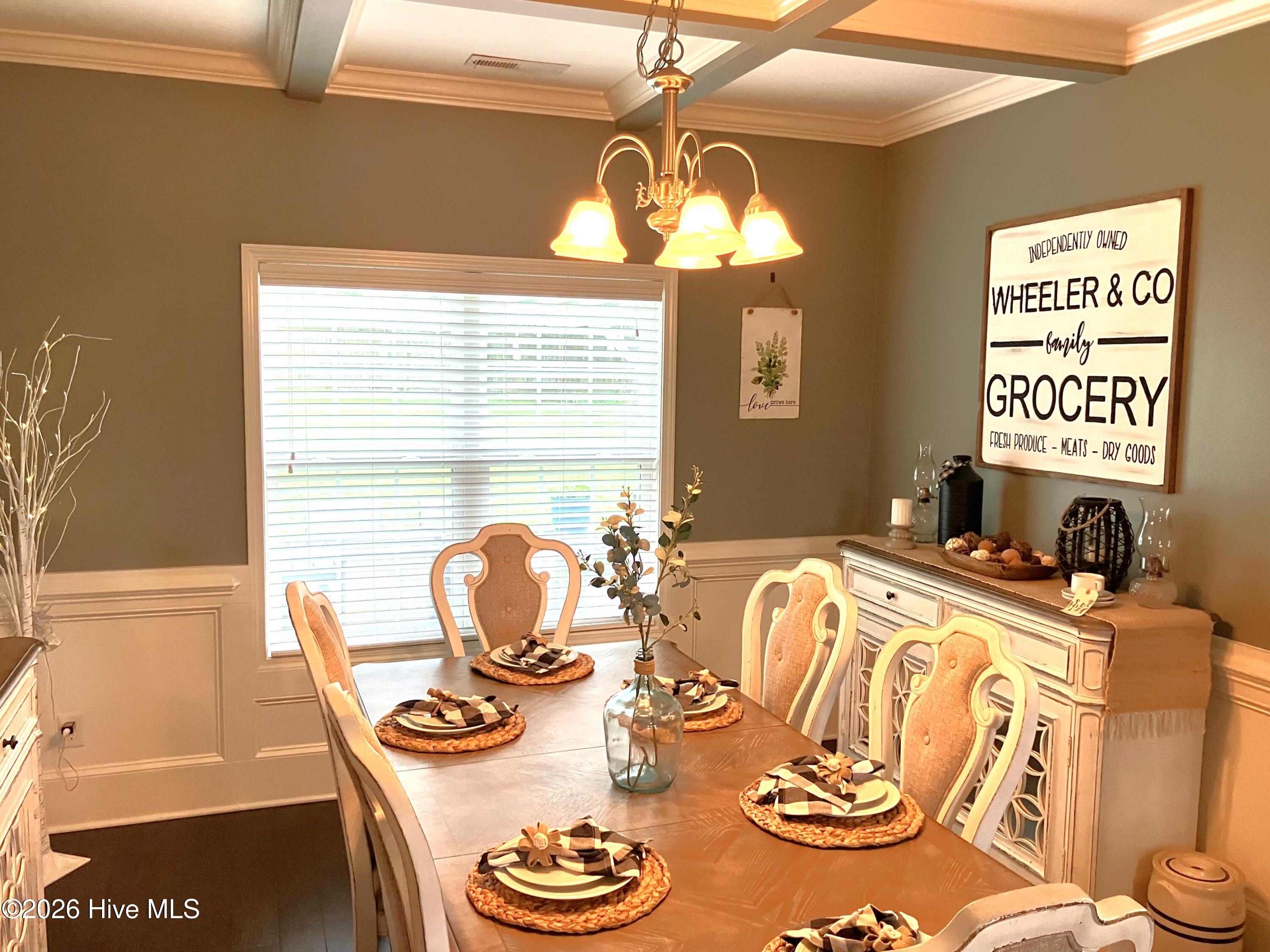 711 Opus Court Property Photo 7