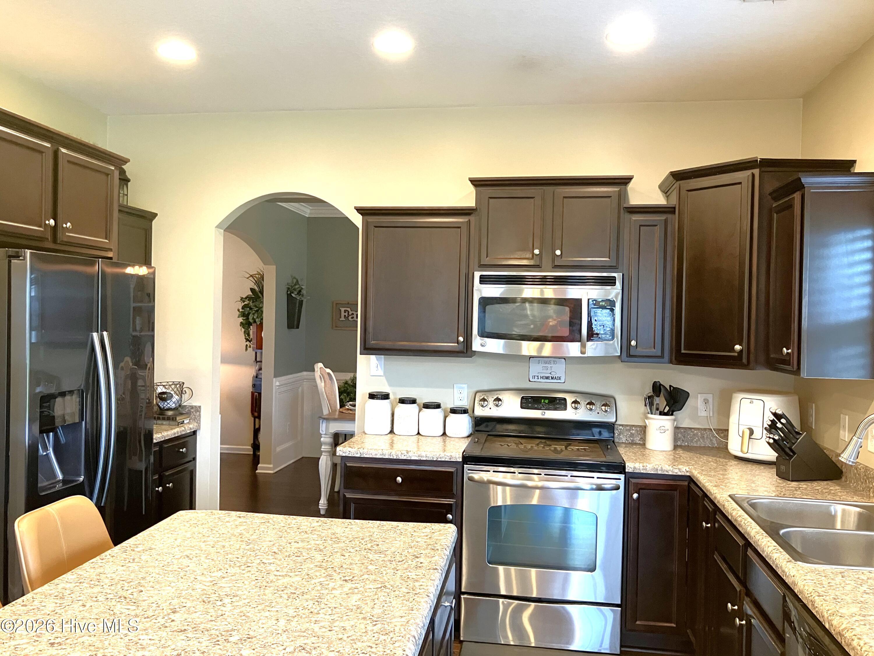 711 Opus Court Property Photo 13