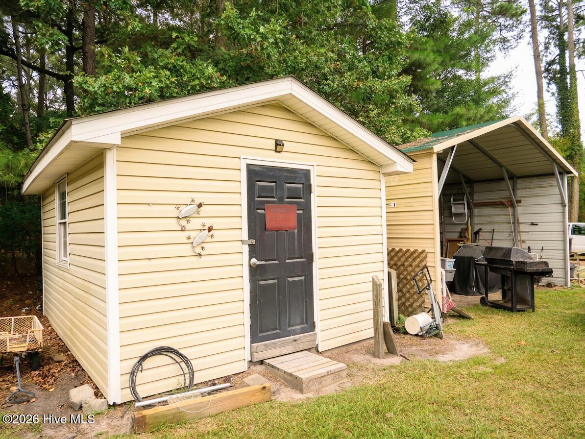4212 West Prince Road Property Photo 17