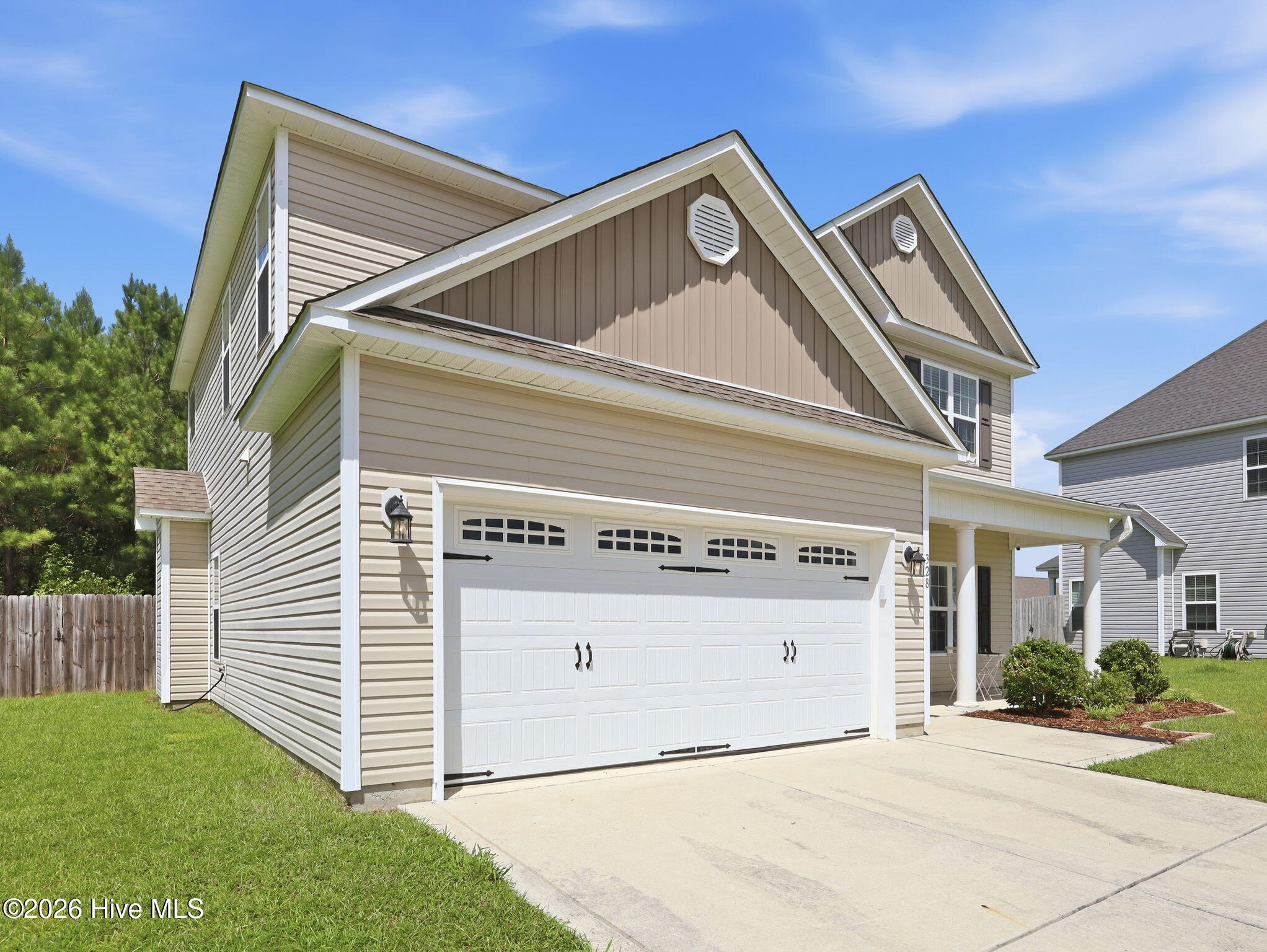 328 Aquamarine Circle Property Photo 2