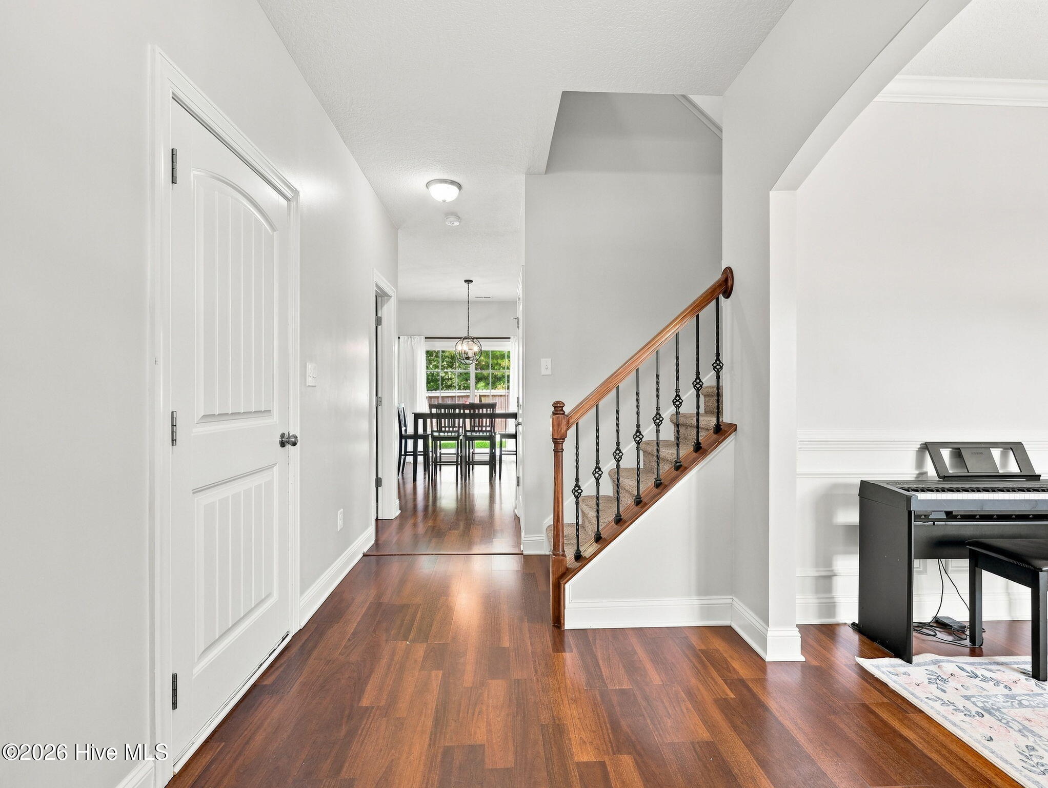 328 Aquamarine Circle Property Photo 6