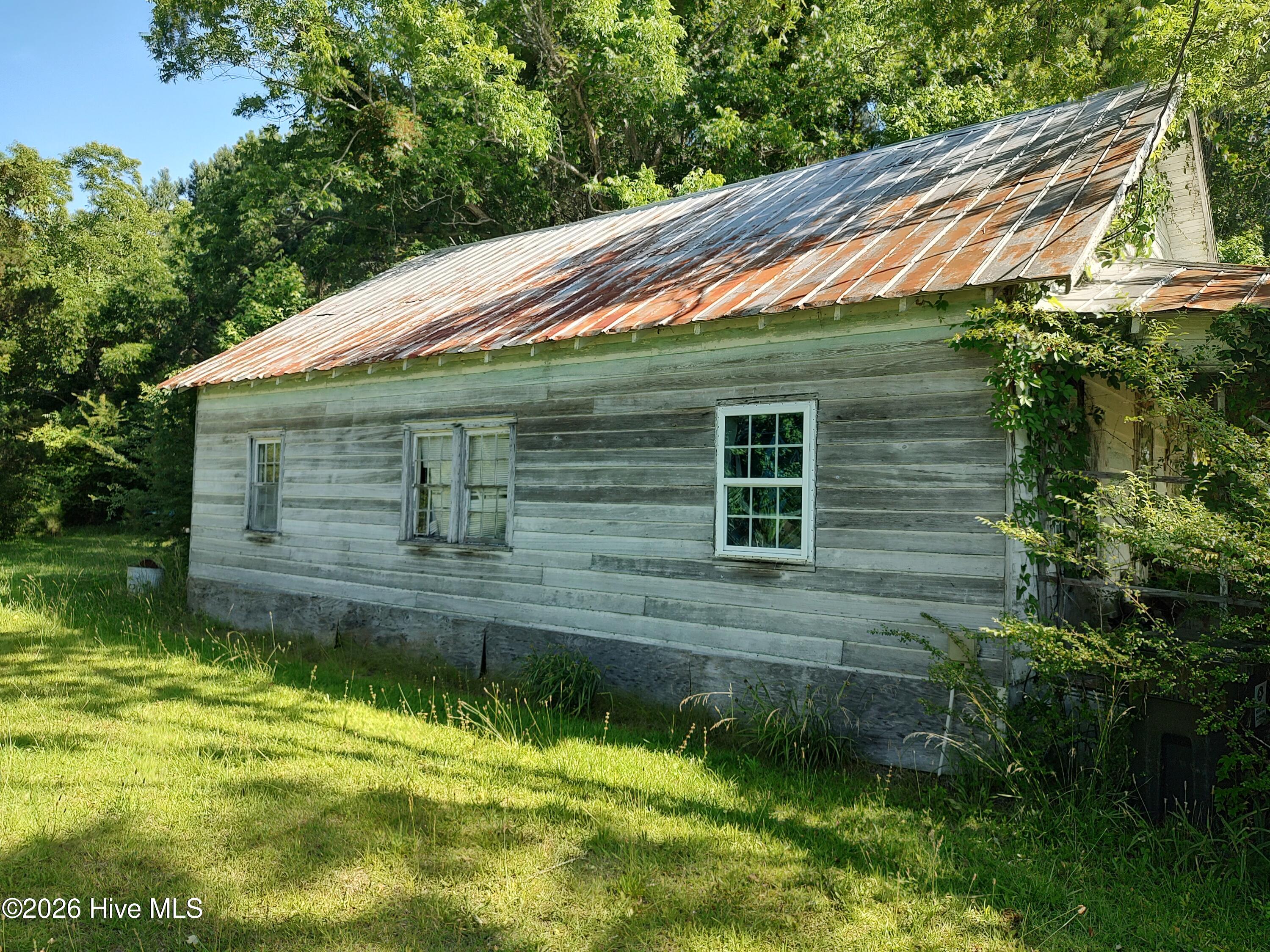 81 Griggs Road Property Photo 2