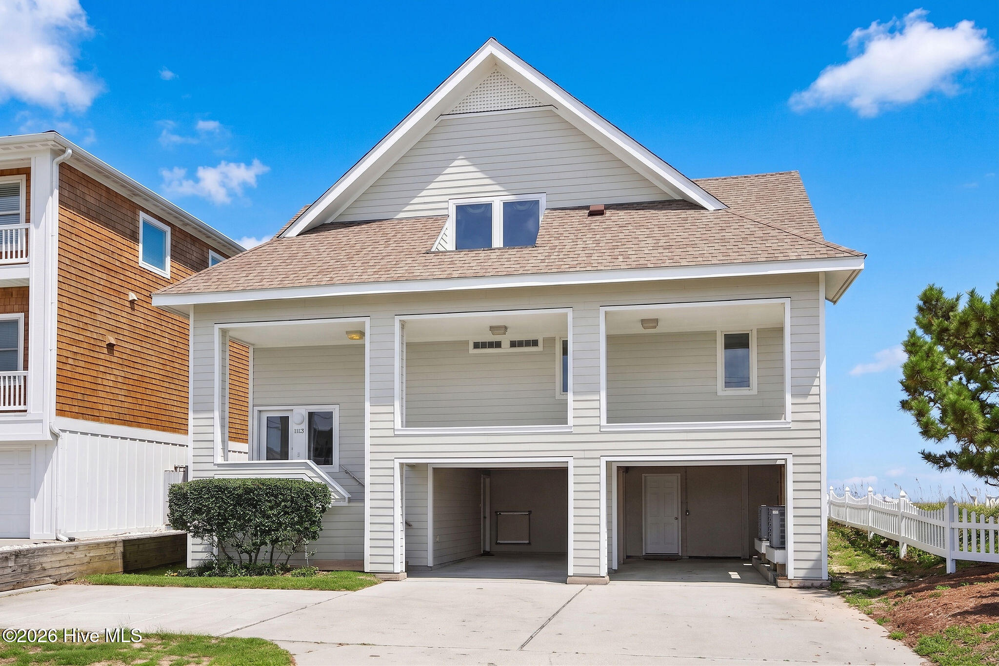 1113 Fort Fisher Boulevard S (share #4) Property Photo 2