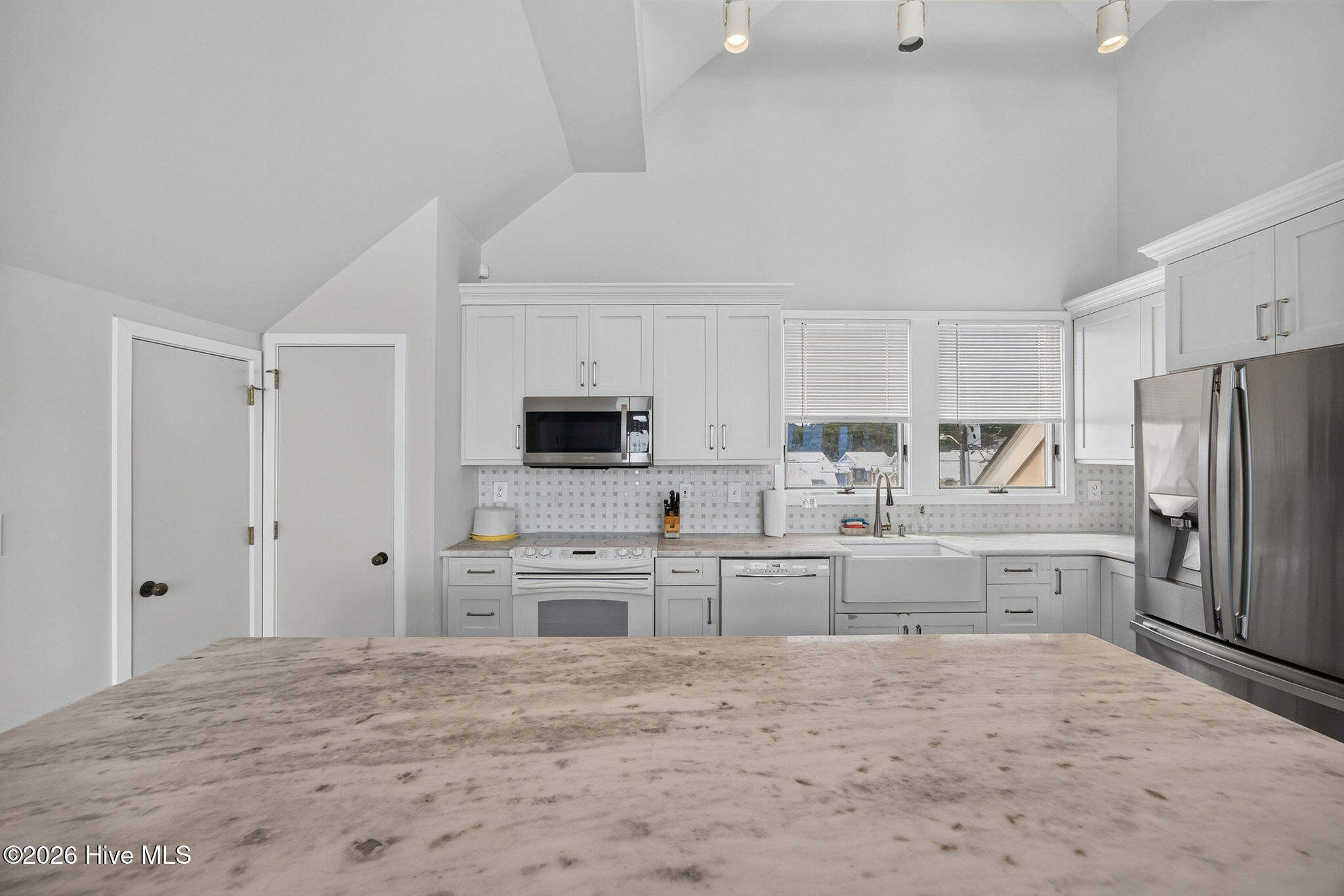 1113 Fort Fisher Boulevard S (share #4) Property Photo 11