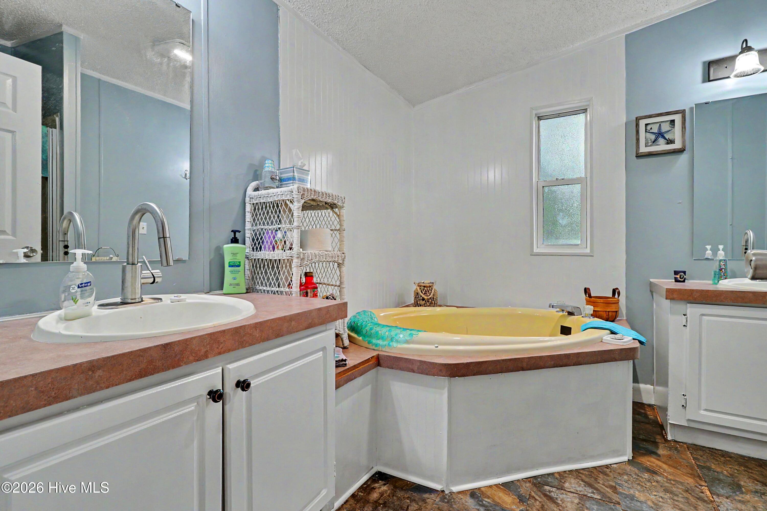 2271 Bob White Road Sw Property Photo 34