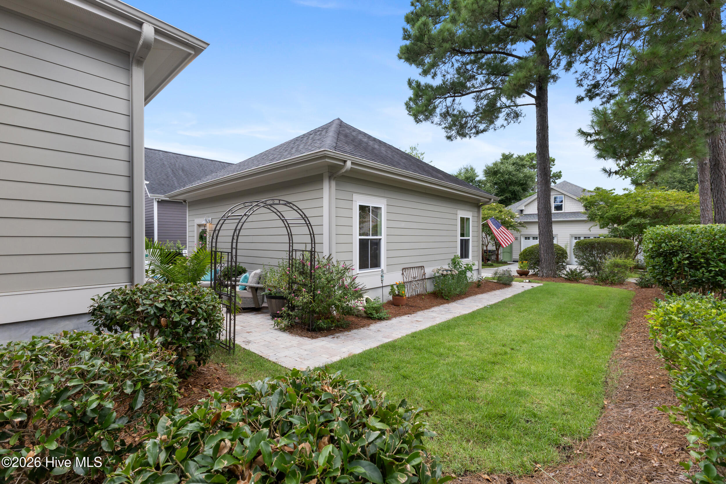 409 Cornubia Drive Property Photo 45