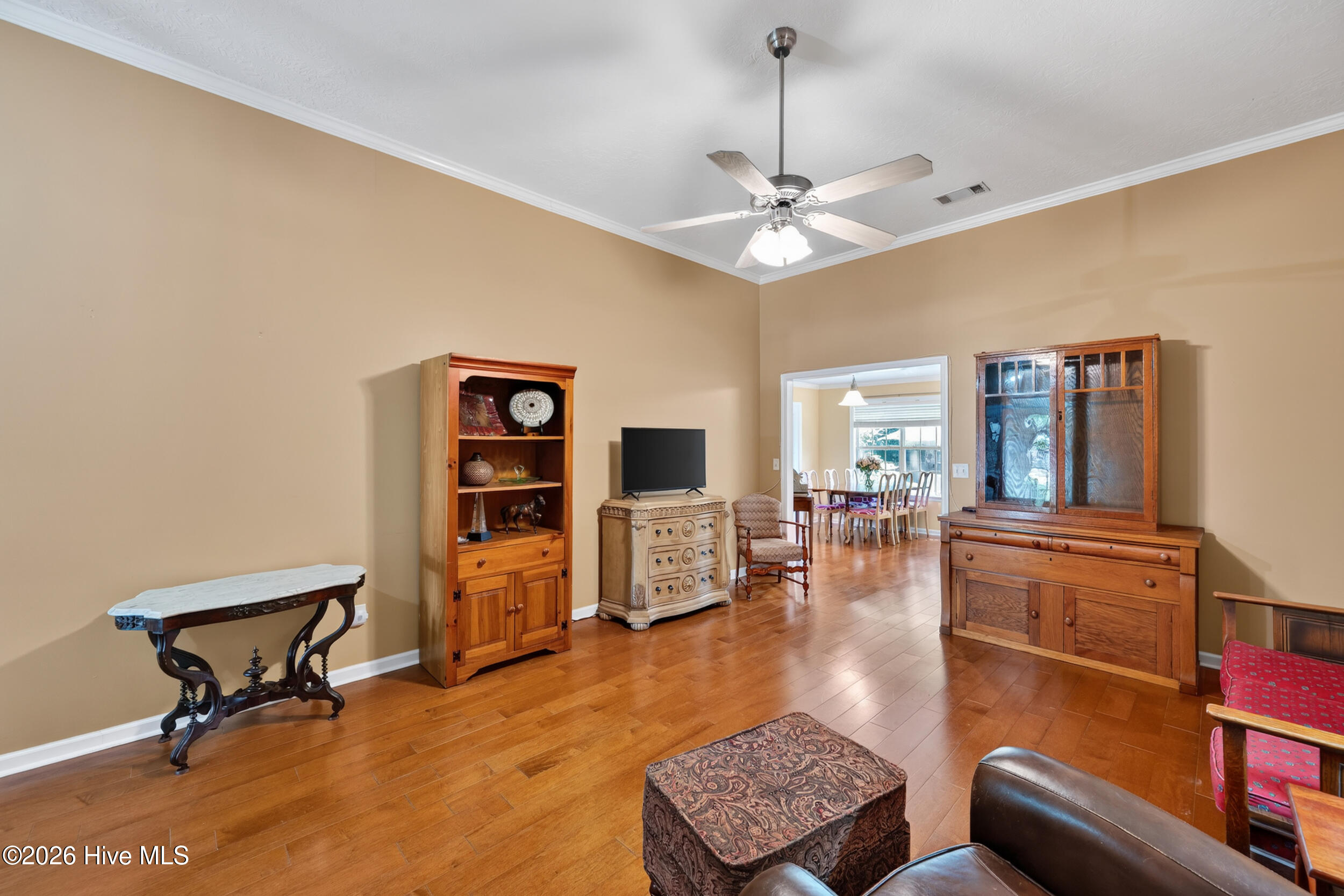 1165 Carriage Drive Property Photo 12