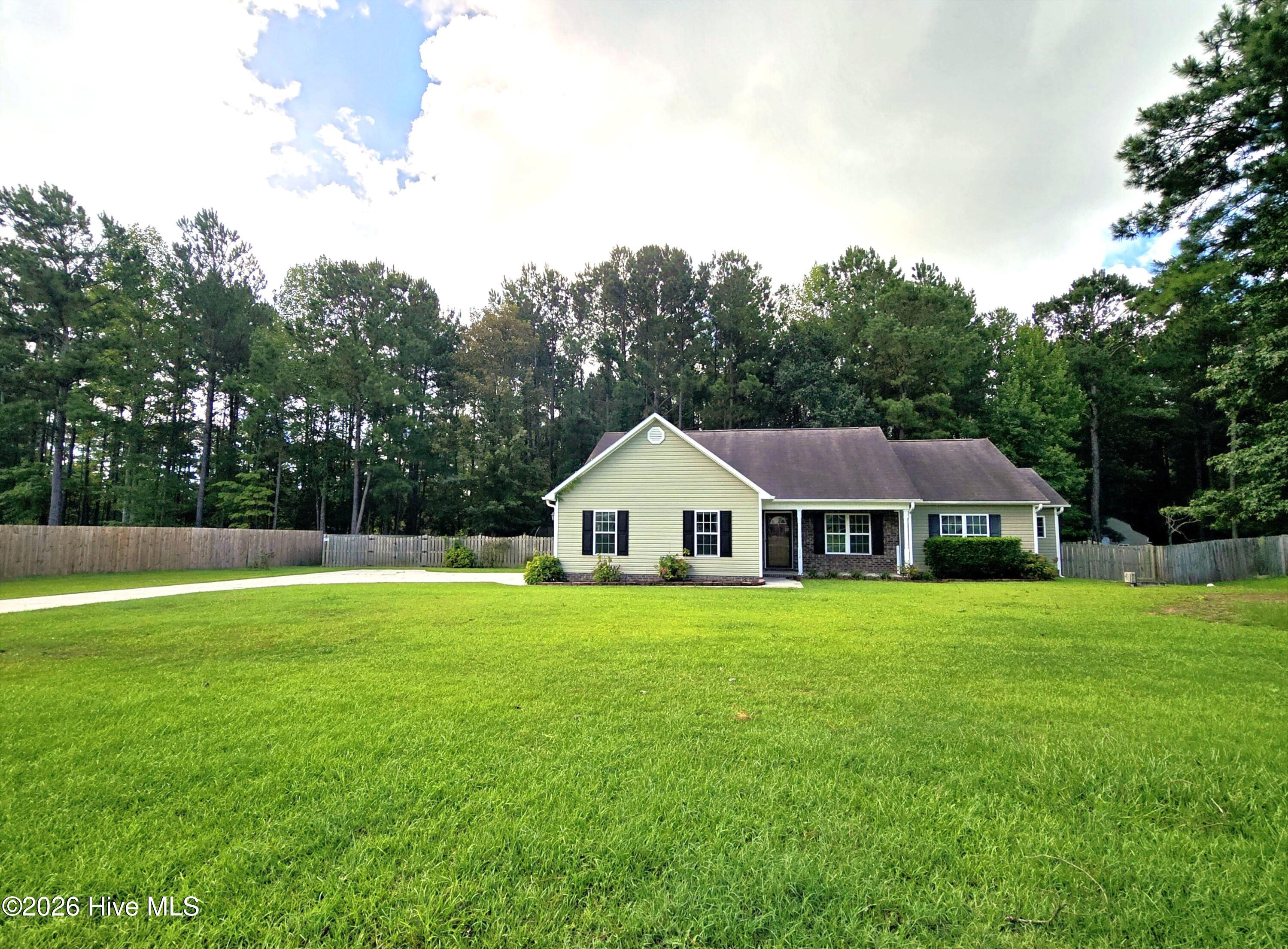 114 Sparkling Brook Way Property Photo 1