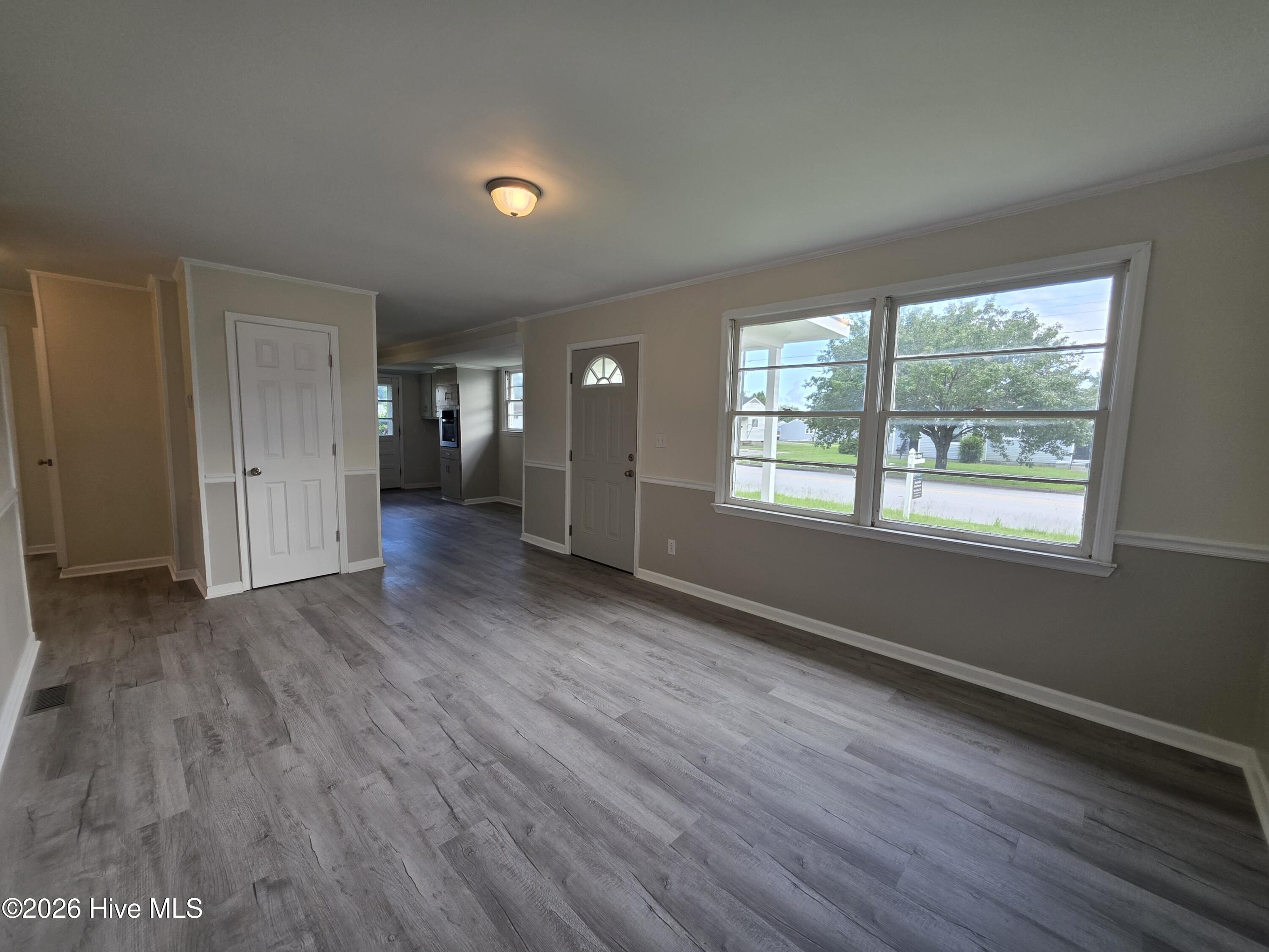 2266 Onslow Drive Property Photo 3