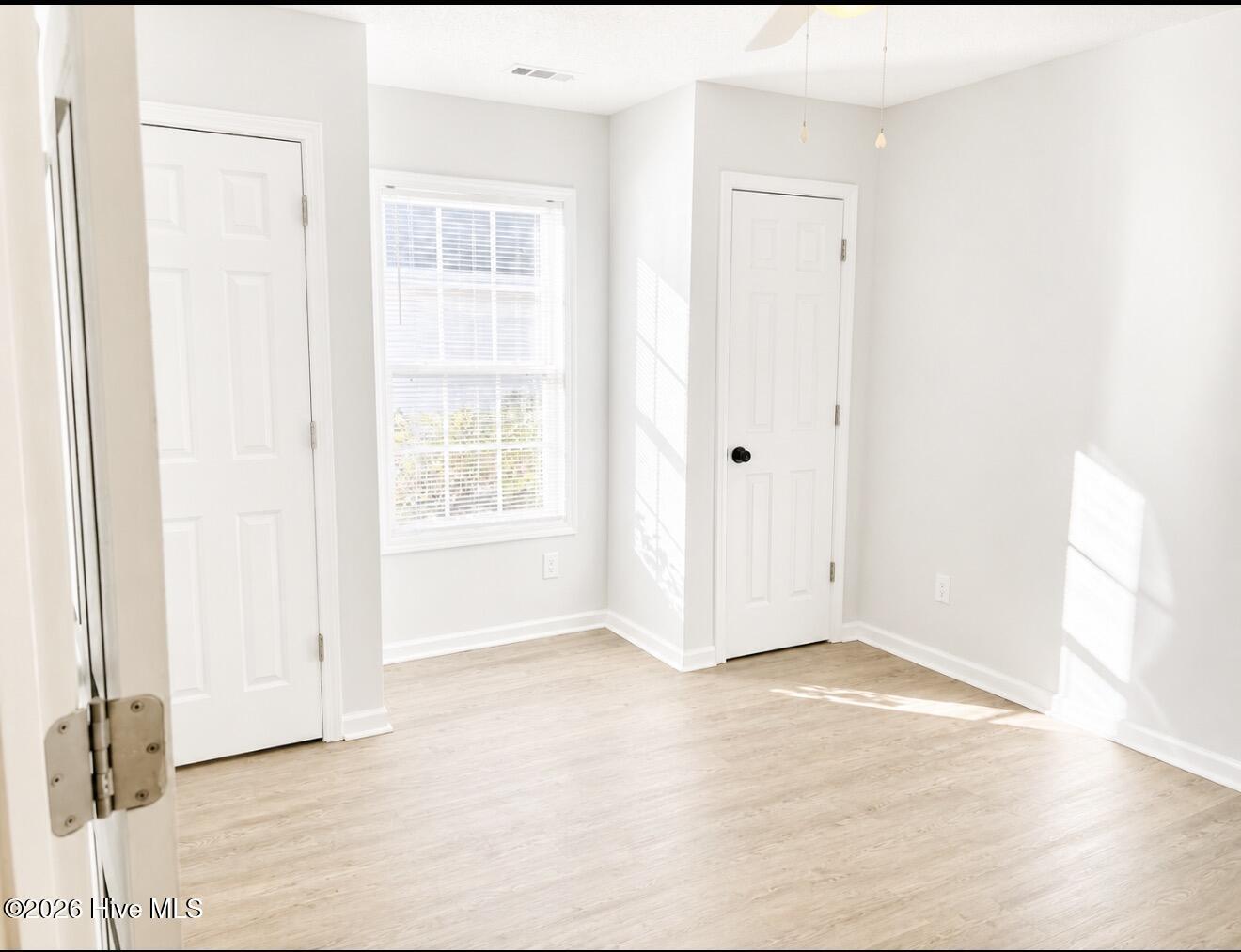 607 Sunset Oaks Lane Property Photo 11