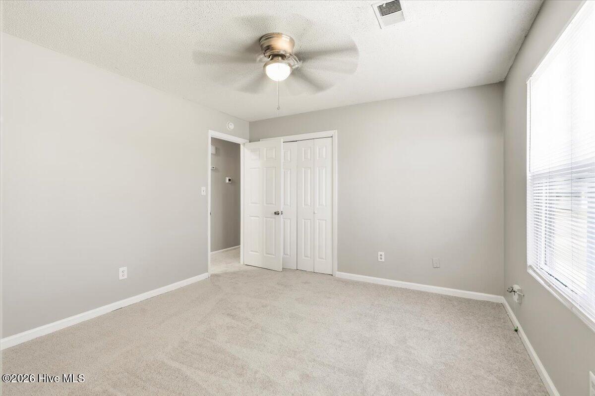 1910 Neptune Drive Property Photo 15