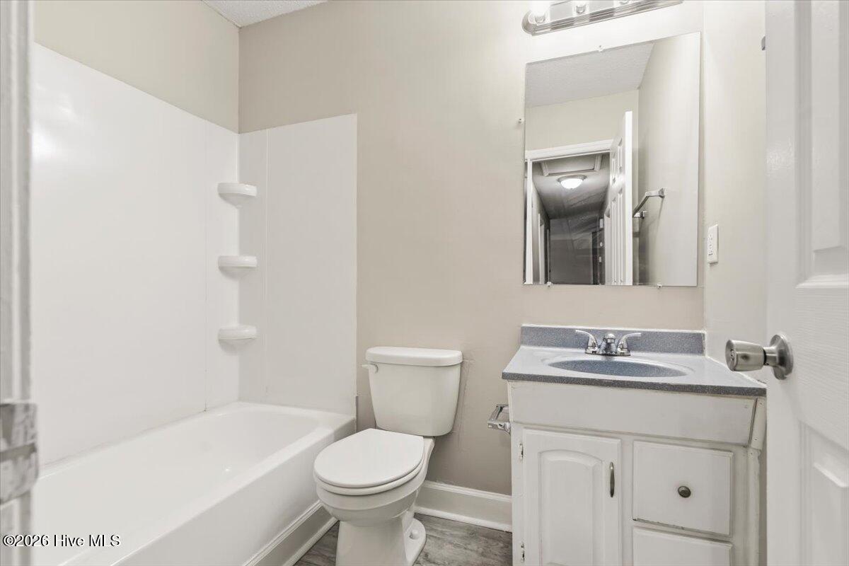 1910 Neptune Drive Property Photo 20