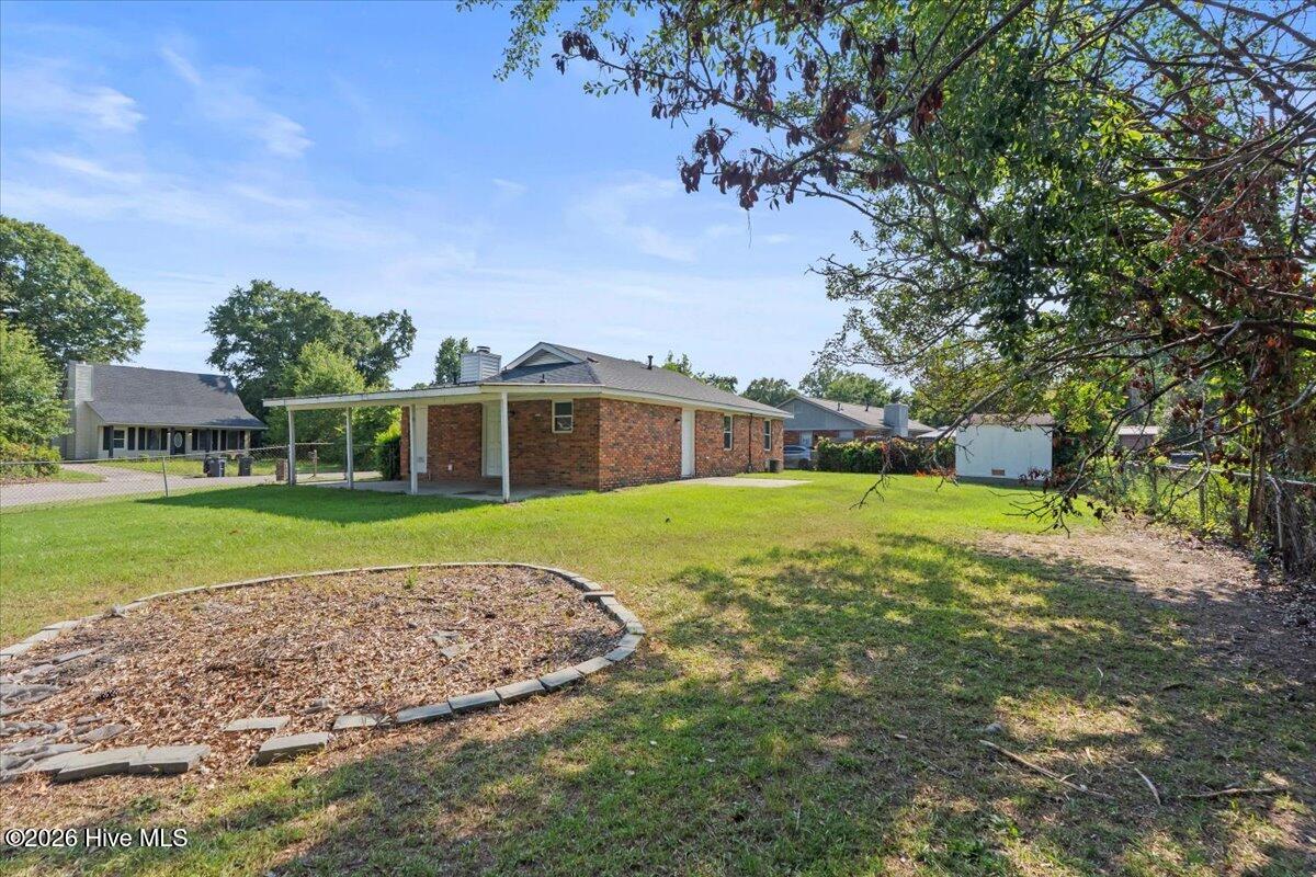 1910 Neptune Drive Property Photo 23