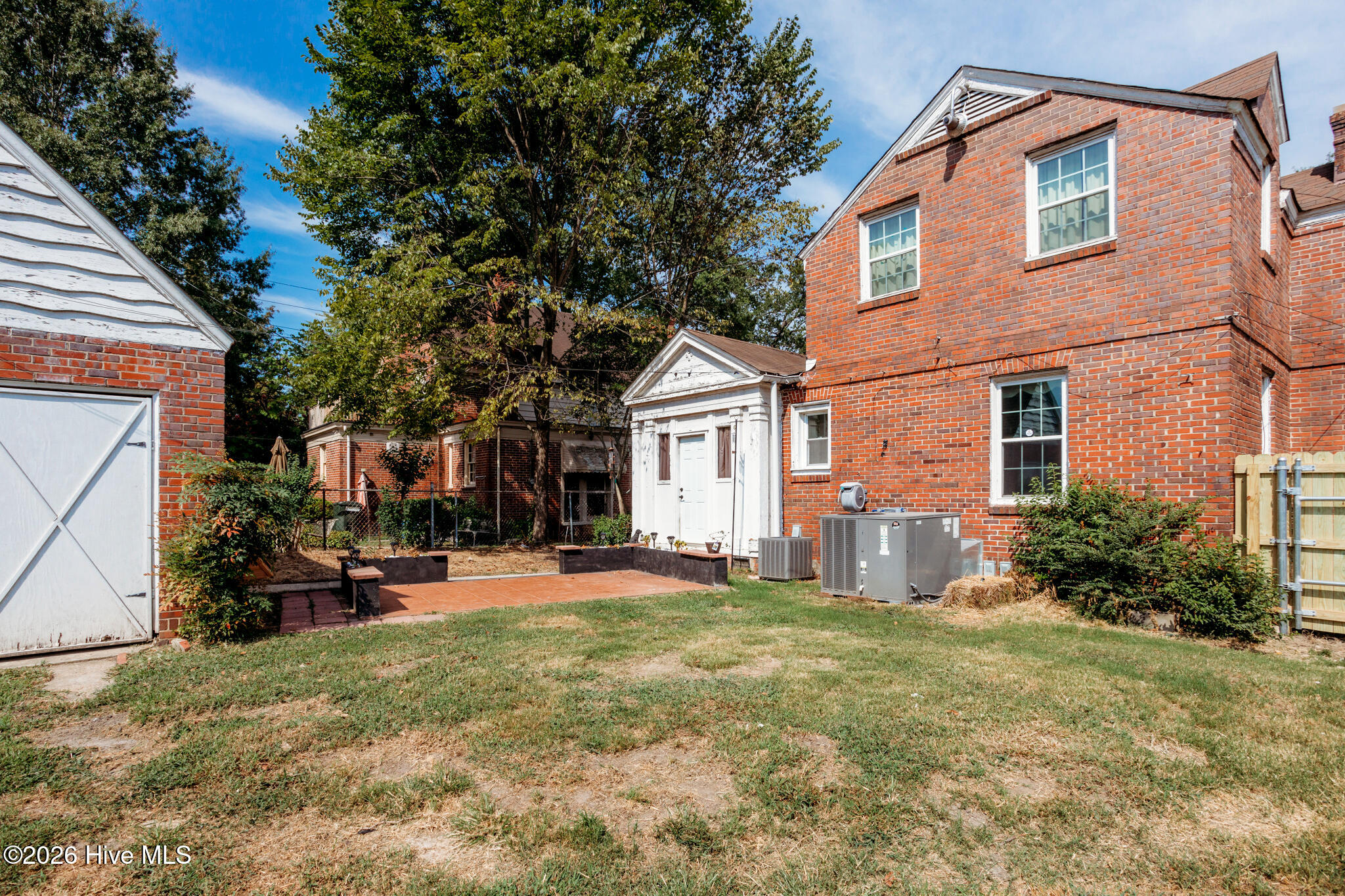 302 Tarboro Street Ne Property Photo 20