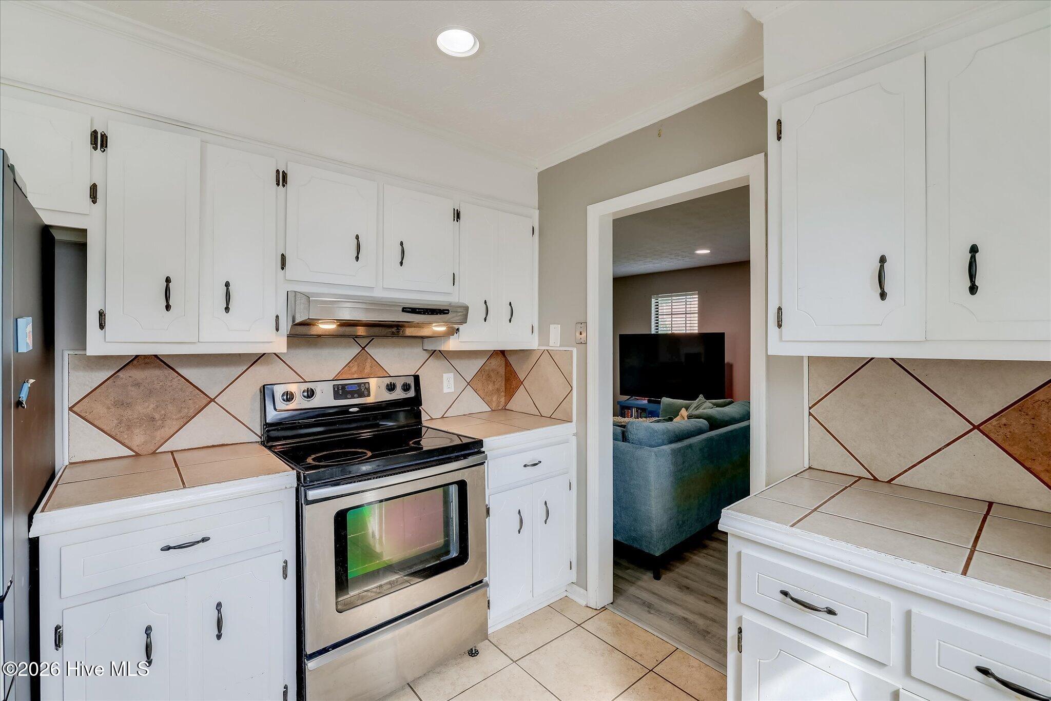 3954 Willowood Road Property Photo 16