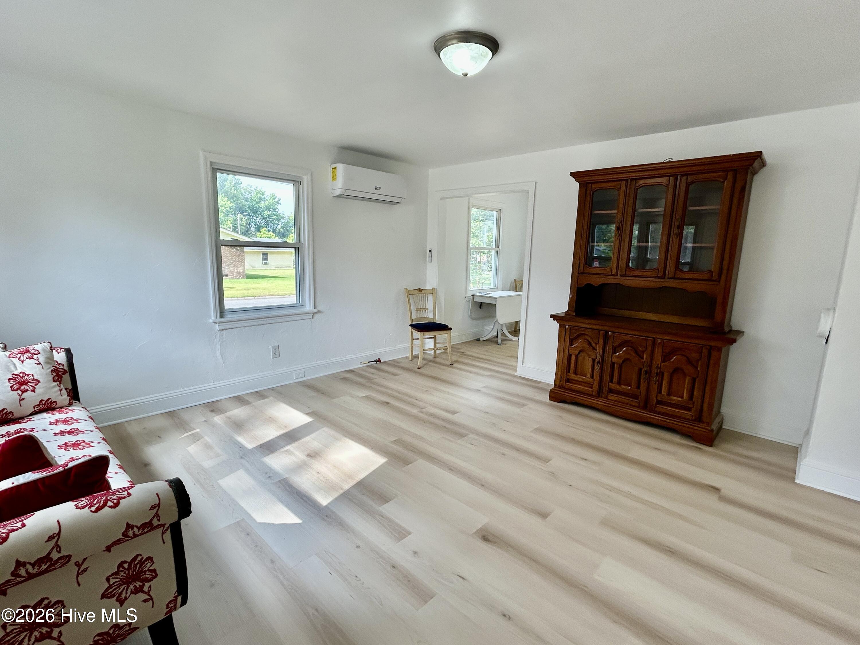 500 House Avenue Property Photo 3