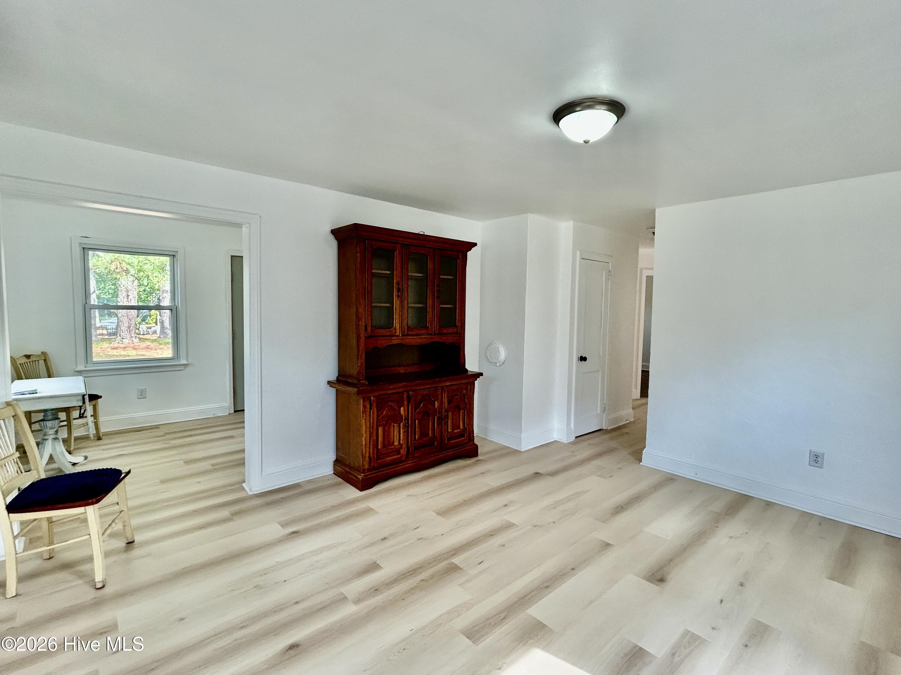 500 House Avenue Property Photo 4