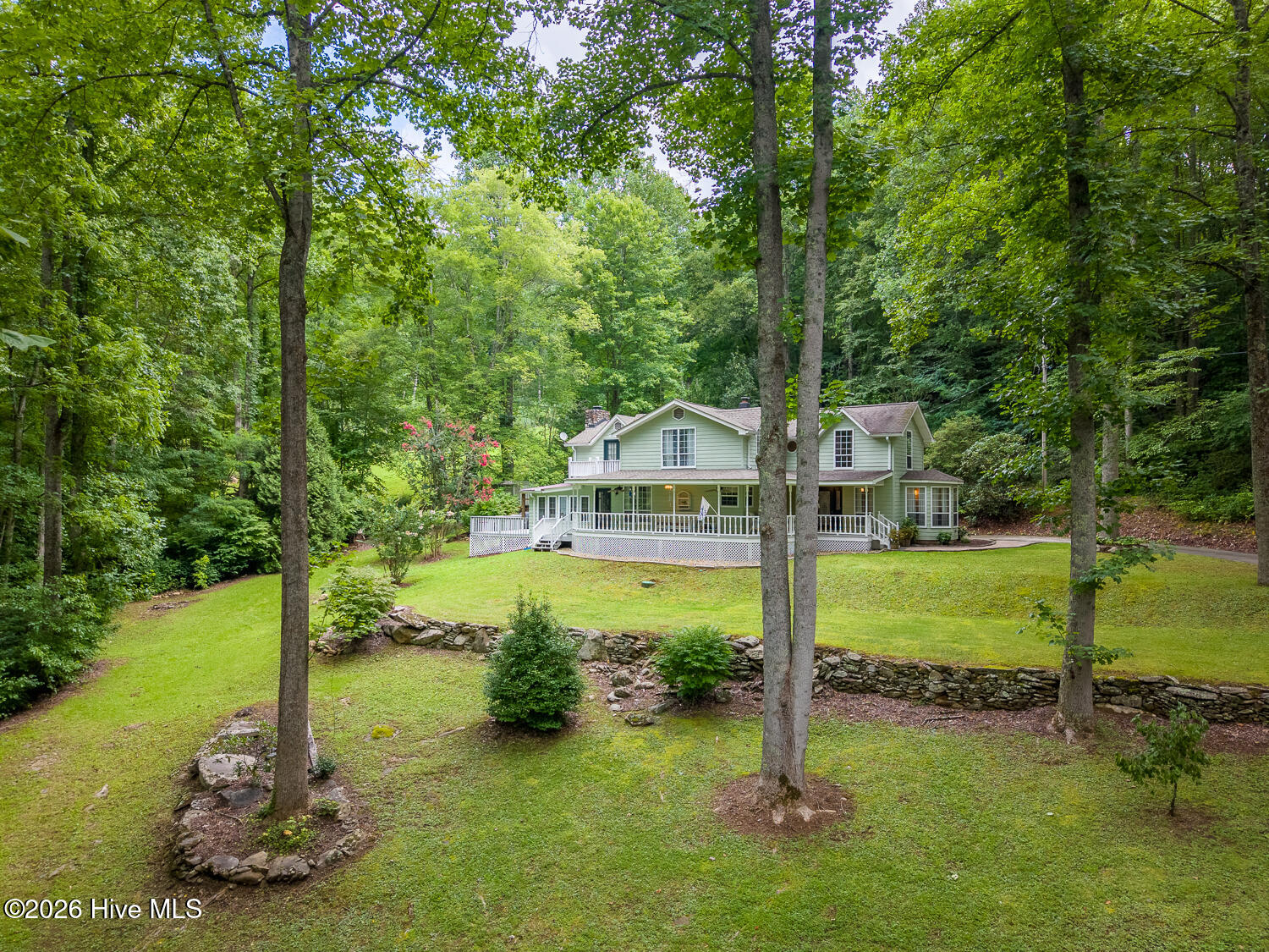 7261 Yellow Creek Road Property Photo 1