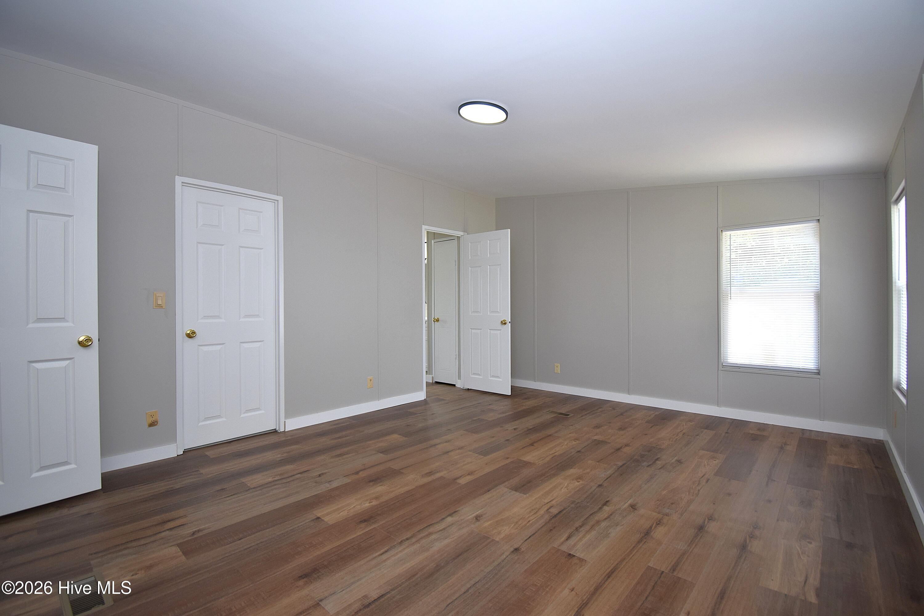 220 Main Street Property Photo 13