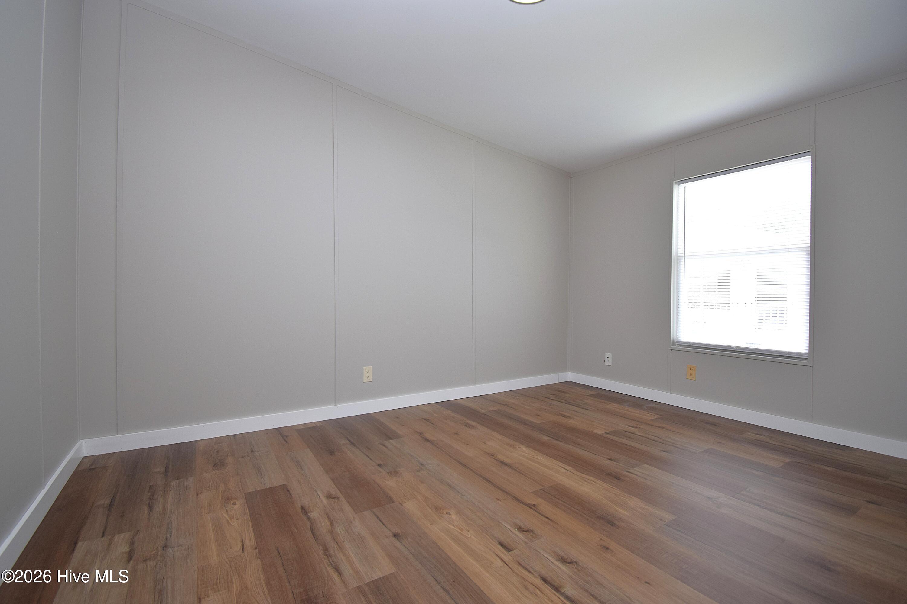 220 Main Street Property Photo 18
