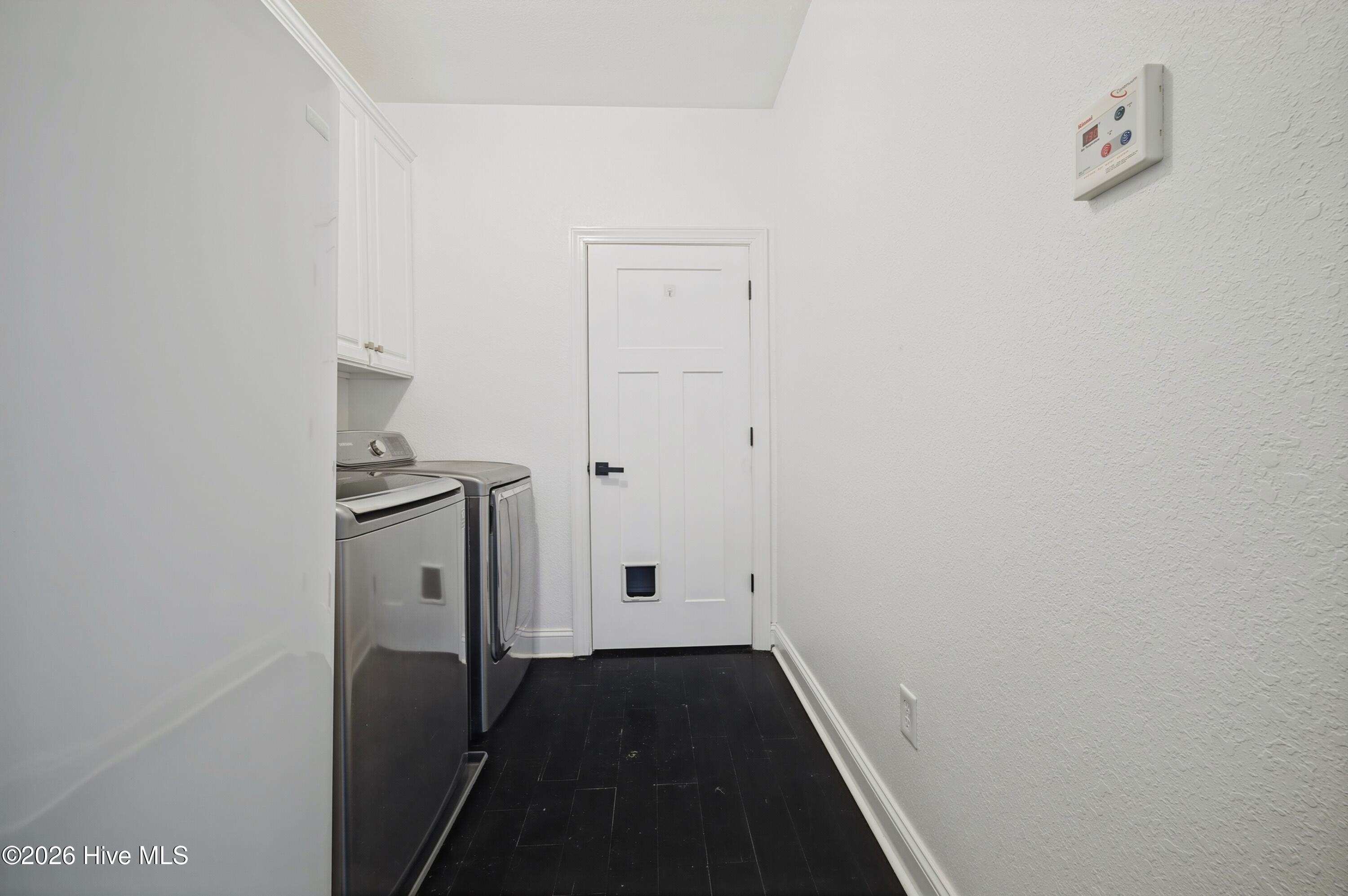 117 Pelican Pointe Drive Property Photo 9