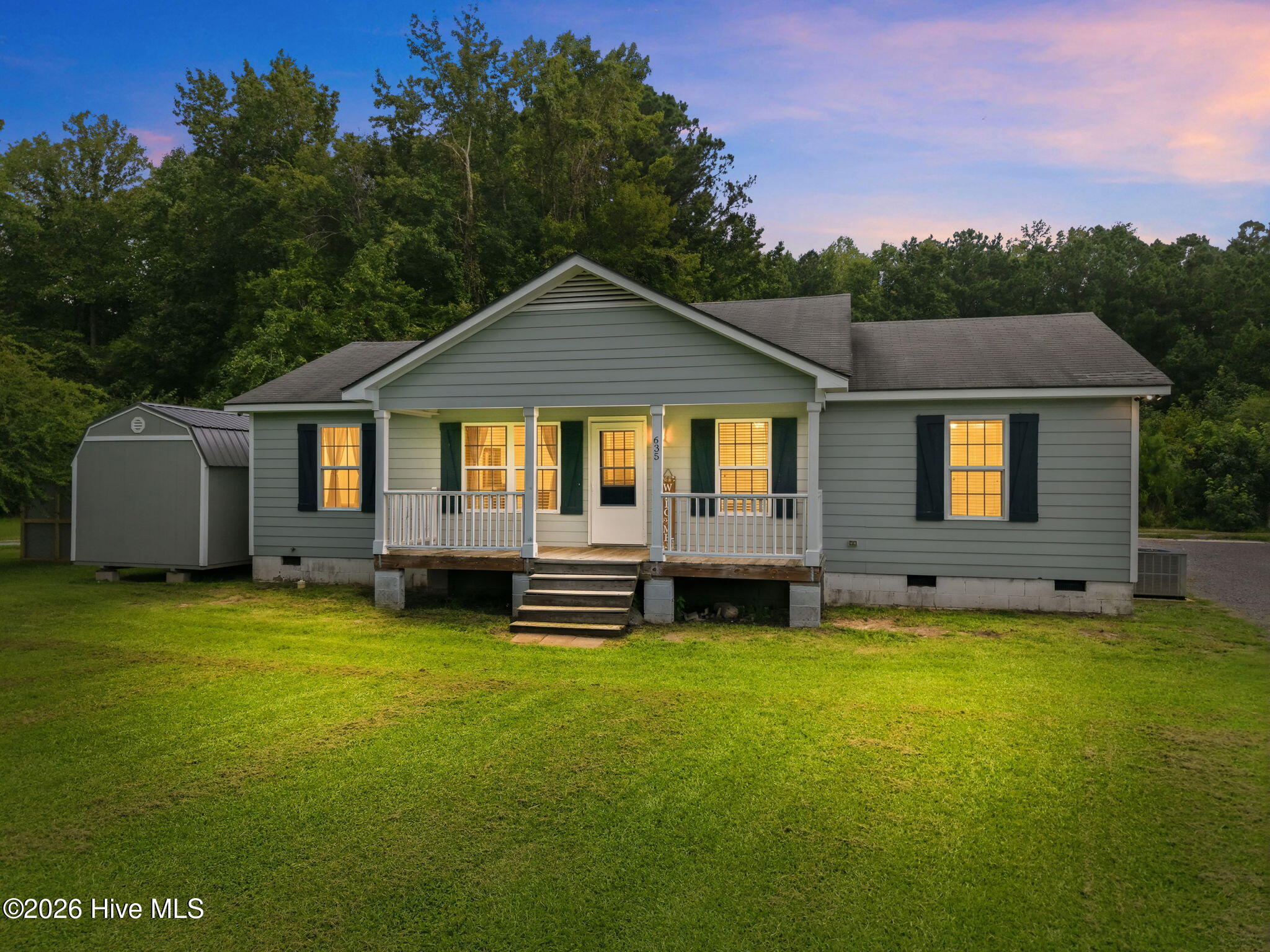 635 Core Point Road Property Photo 2