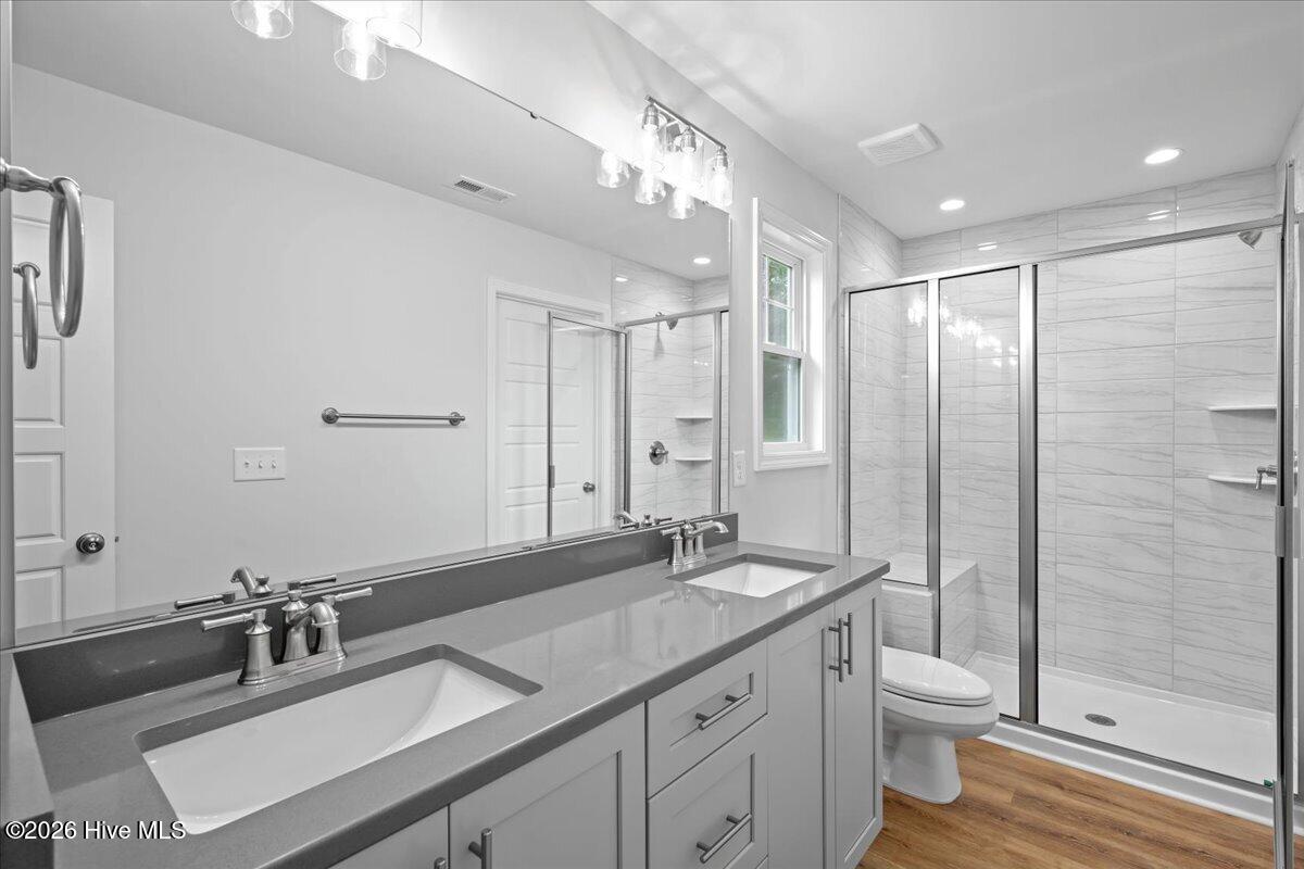 104 Lee Street Property Photo 18