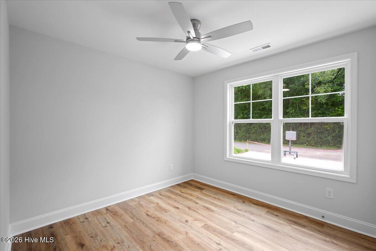 104 Lee Street Property Photo 21