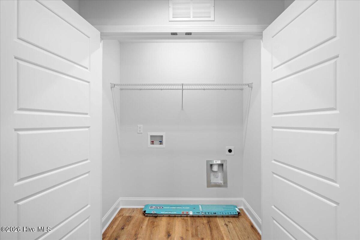 104 Lee Street Property Photo 26