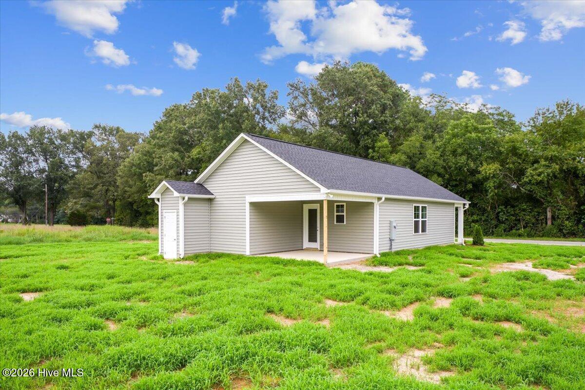 104 Lee Street Property Photo 29