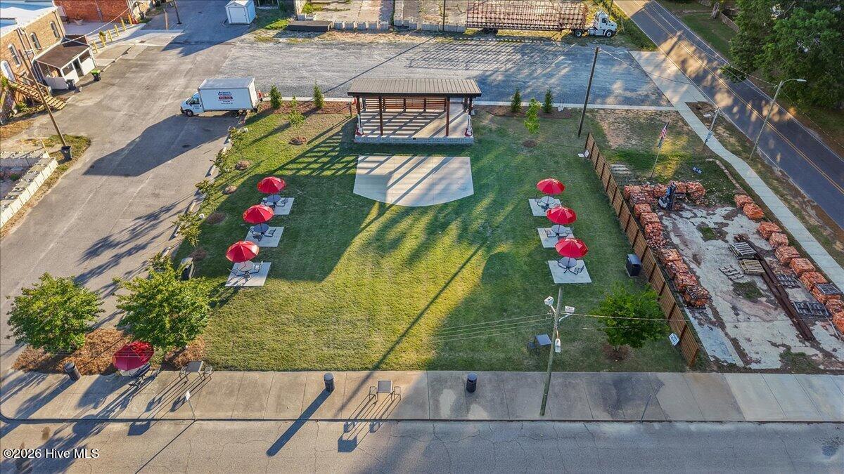 104 Lee Street Property Photo 35