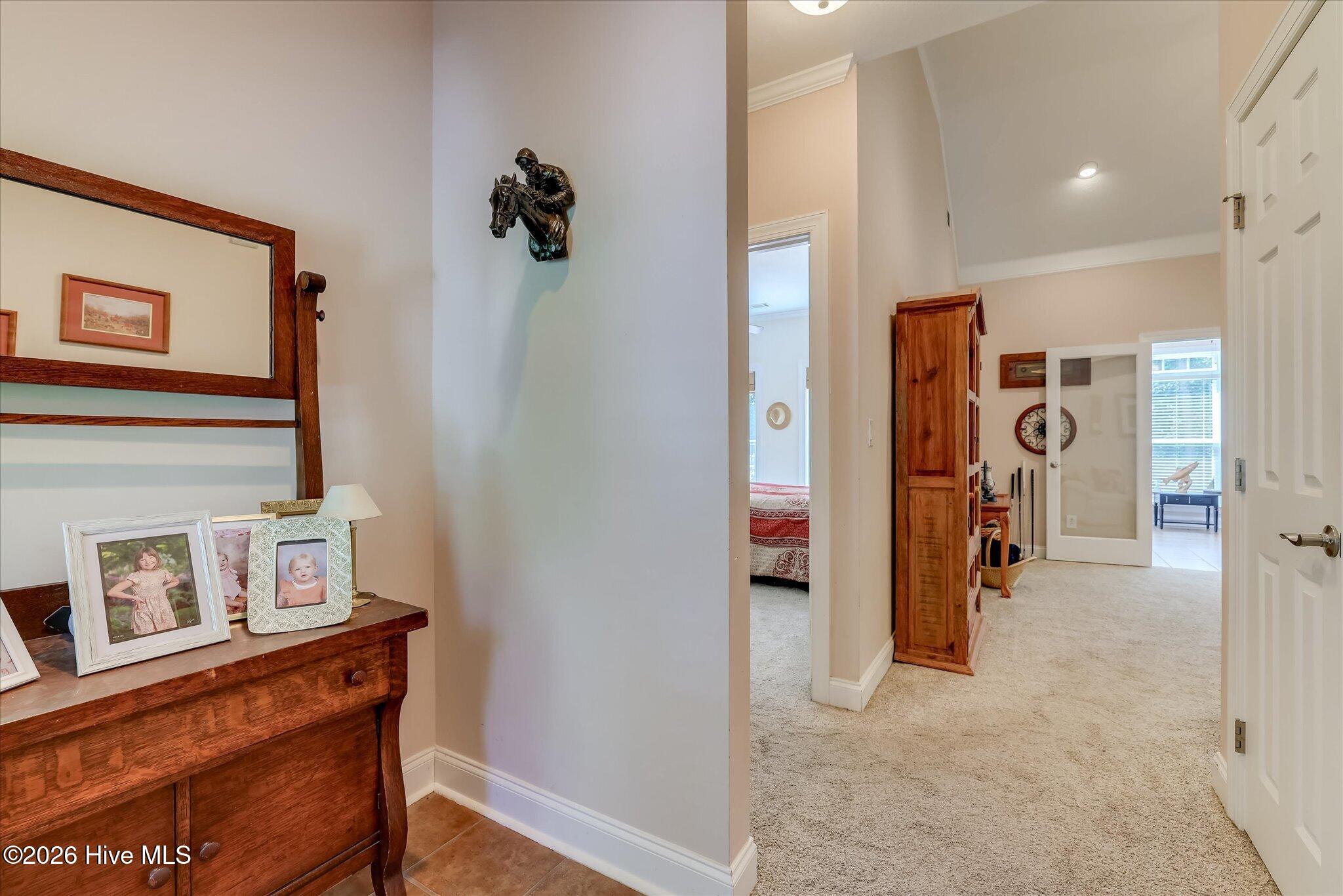 806 Sturbridge Drive Property Photo 9