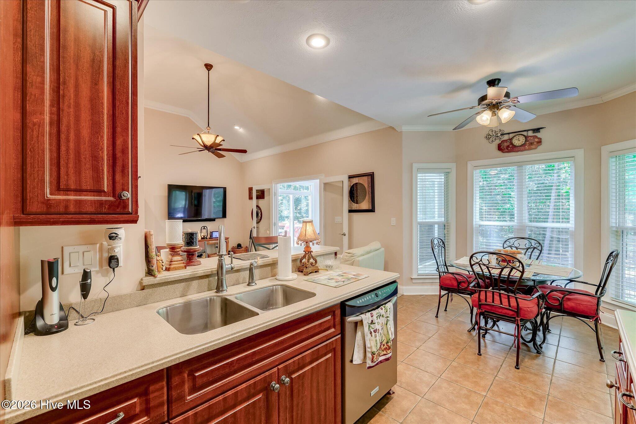 806 Sturbridge Drive Property Photo 18