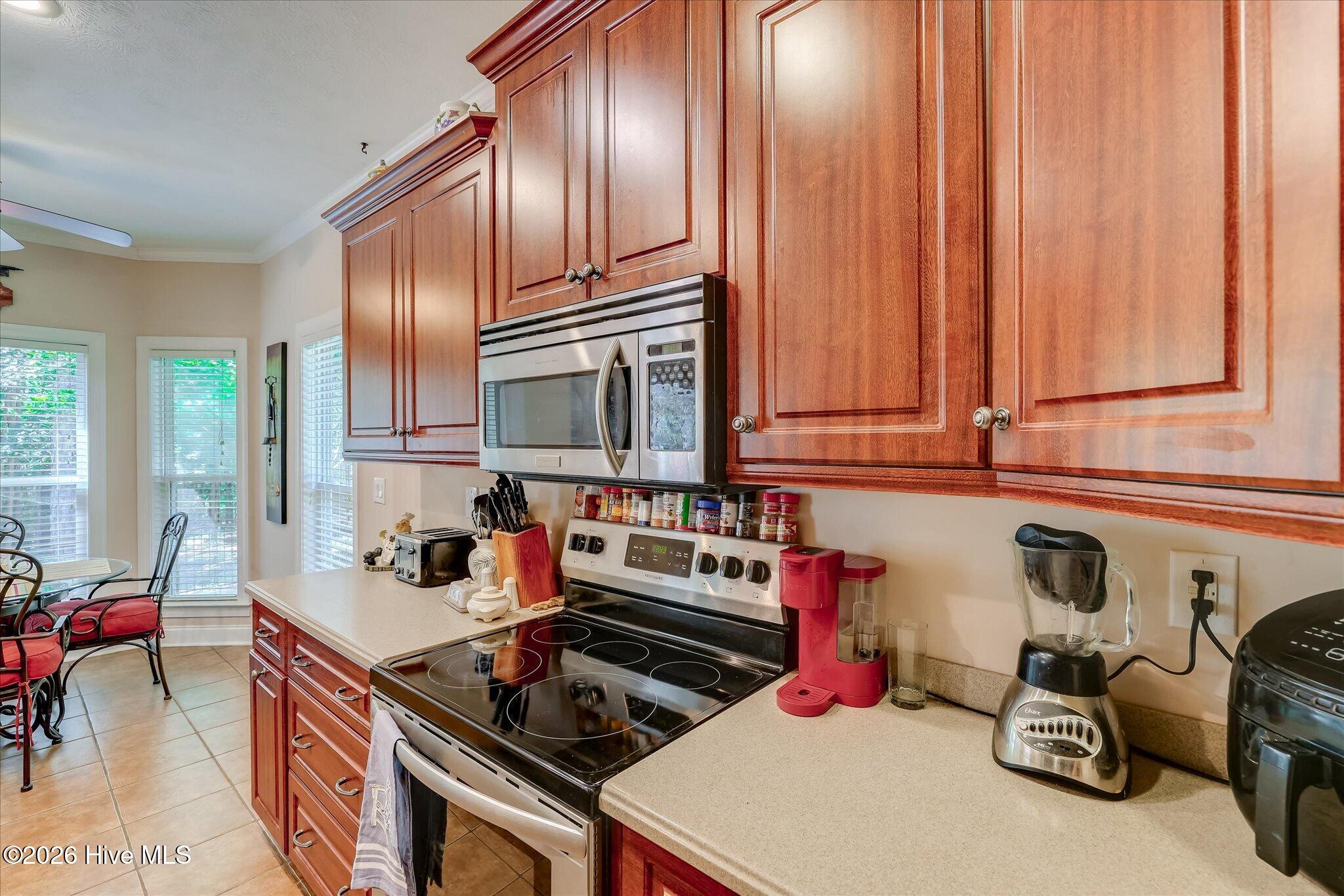 806 Sturbridge Drive Property Photo 25