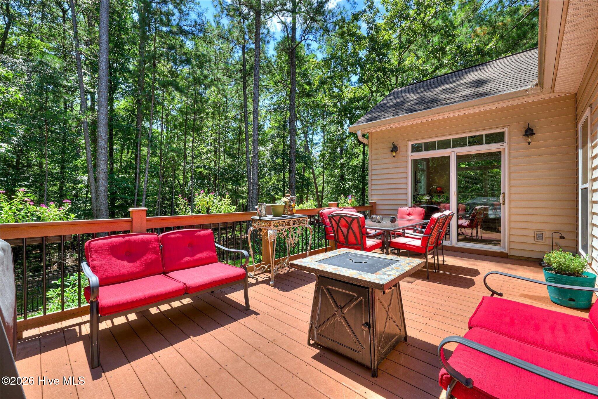 806 Sturbridge Drive Property Photo 44