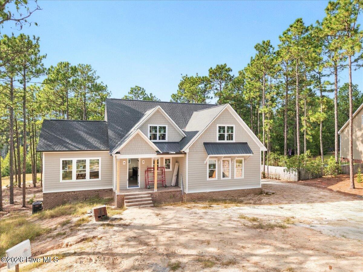 172 Woodbine Way Property Photo 2