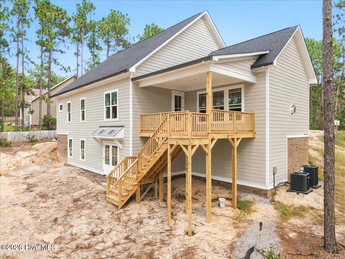 172 Woodbine Way Property Photo 4