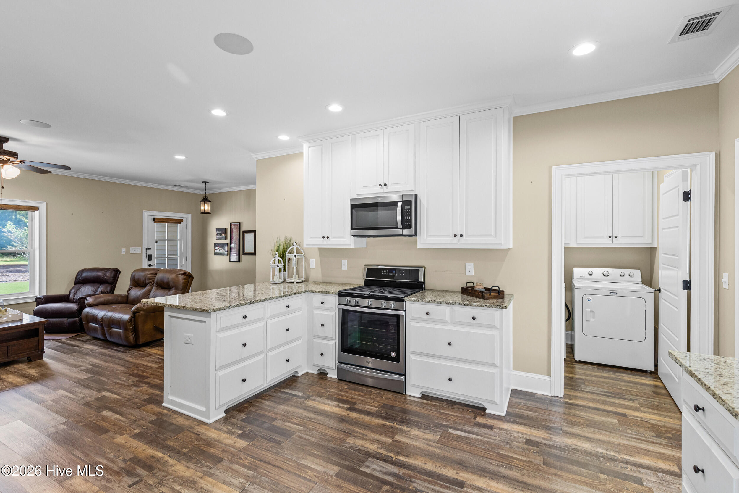 2543 Quaker Road Property Photo 11