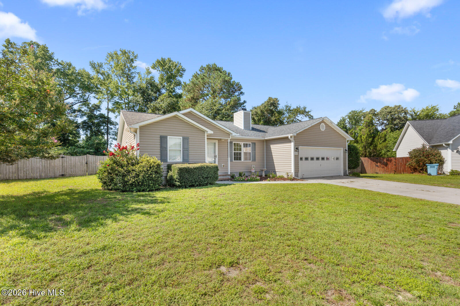 207 Concord Lane Property Photo 3