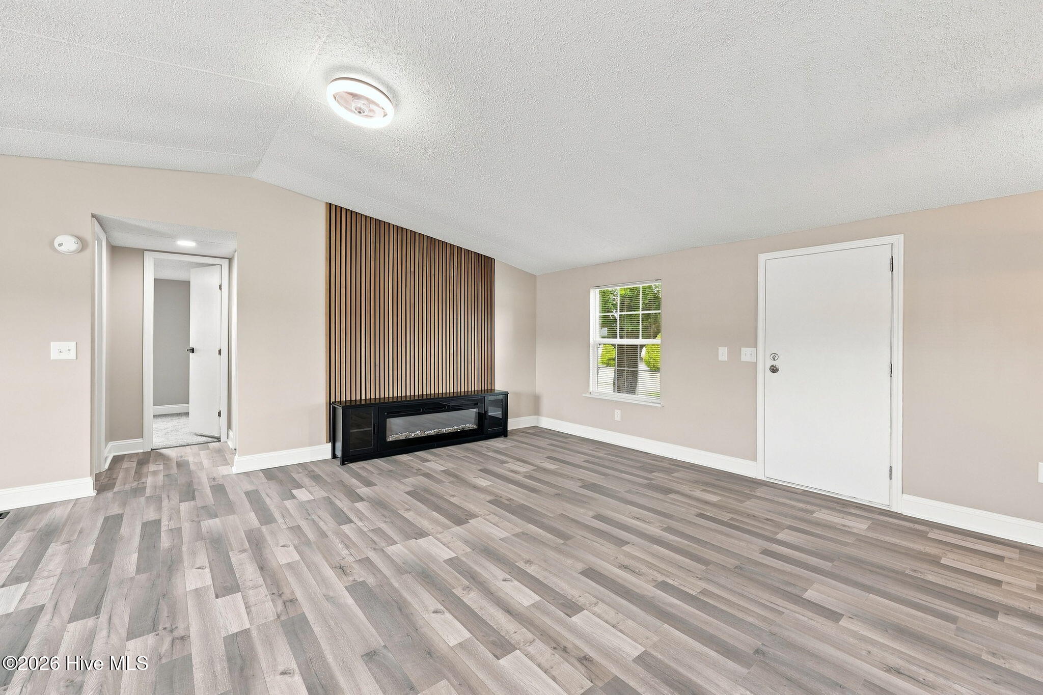 2503 State Drive Property Photo 6