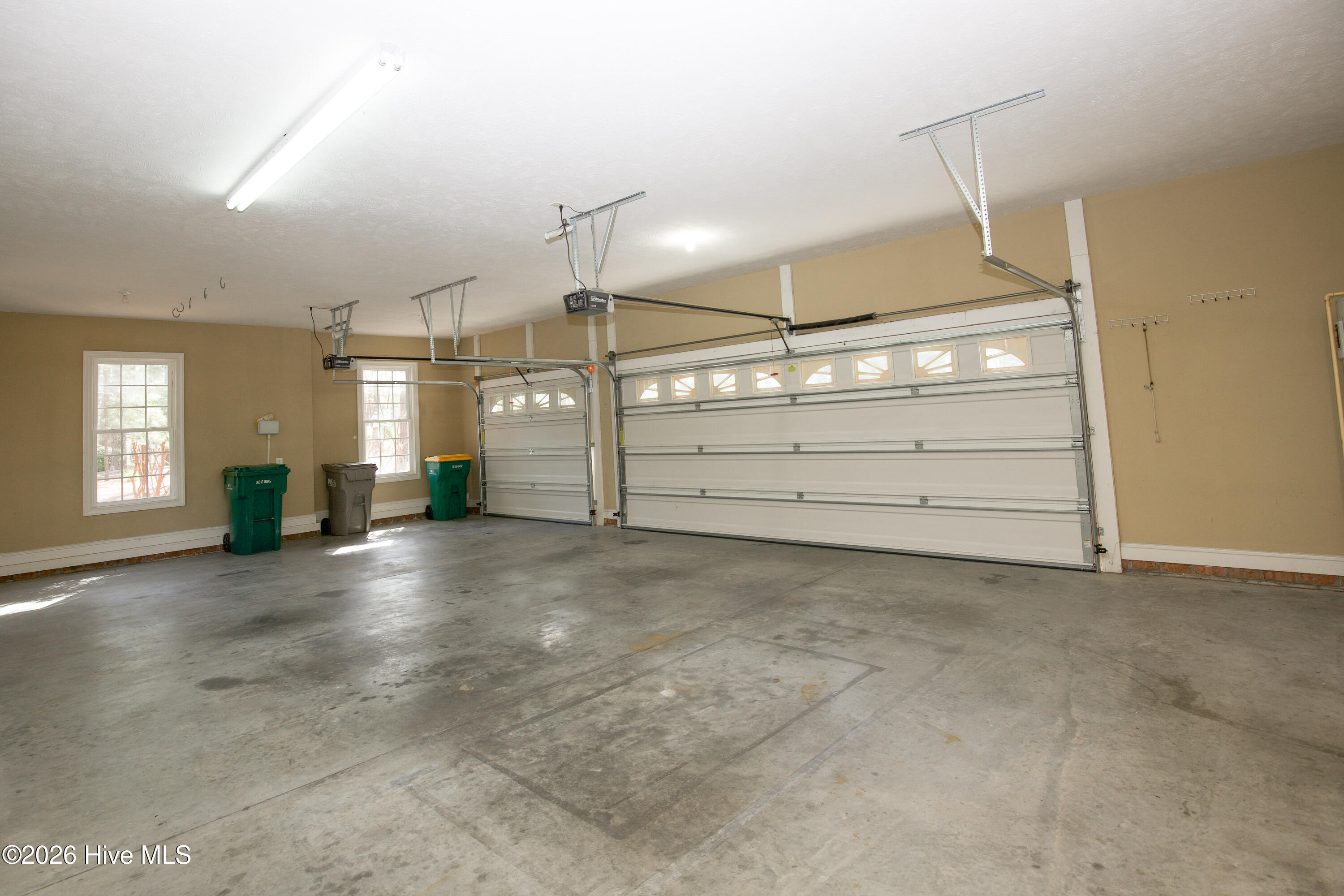 16 Montrose Court Property Photo 60
